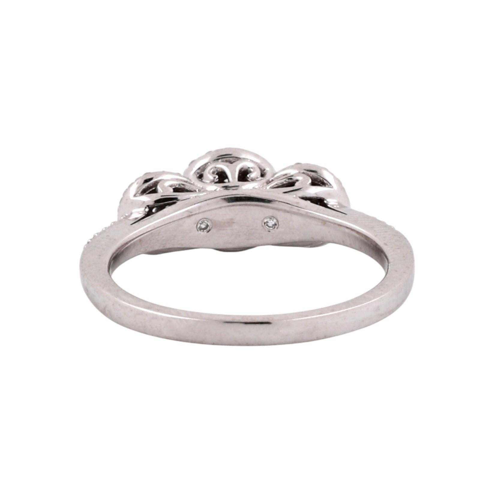 10K White Gold 0.50CTW Diamond Halo Cluster Ring Size 7.5 Estate Bridal