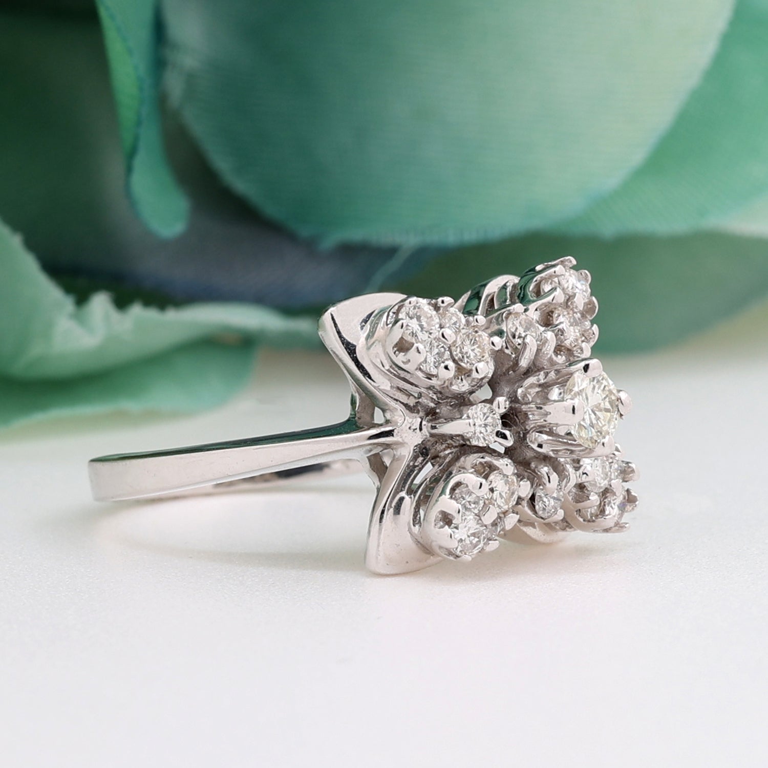 Diamond Flower Ring 14K White Gold 0.50 TW Round Diamonds Size 4.5 Ladies Estate