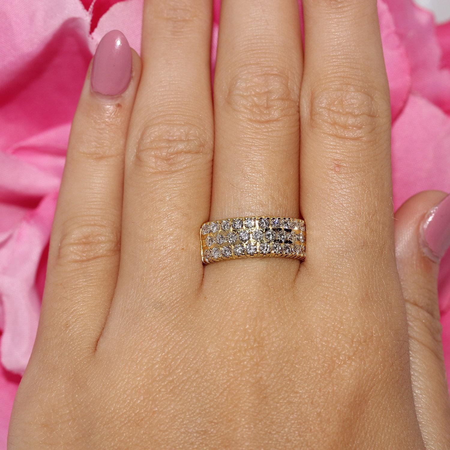 3-Row Diamond Band Ring 18K Yellow Gold 1.00 CTW Round Diamonds Size 6 Estate