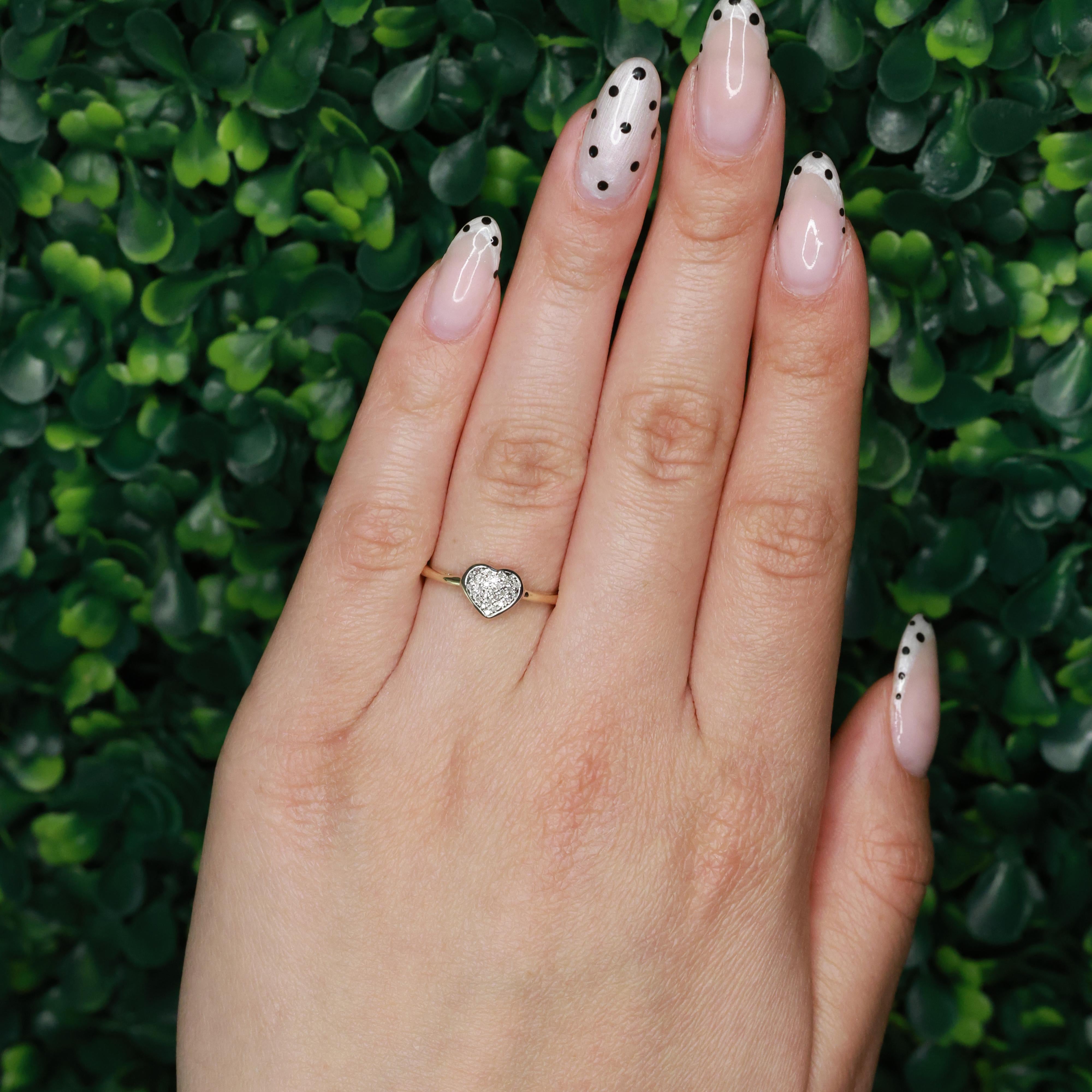 Cluster Diamond Heart Ring 14K Gold 0.15 TW Size 7 Ladies Estate