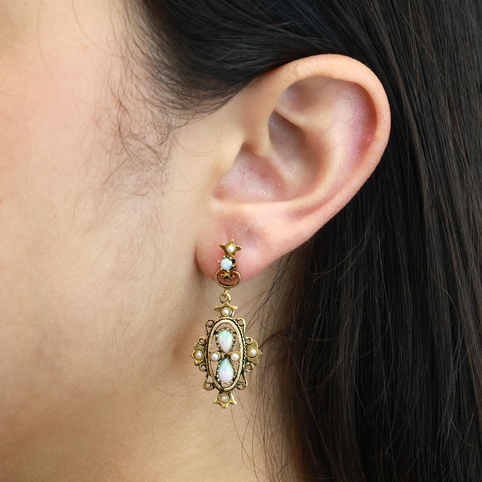 Vintage Opal Pearl Filigree Drop Dangle Earrings 14K Yellow Gold 0.80 CTW 1.45"