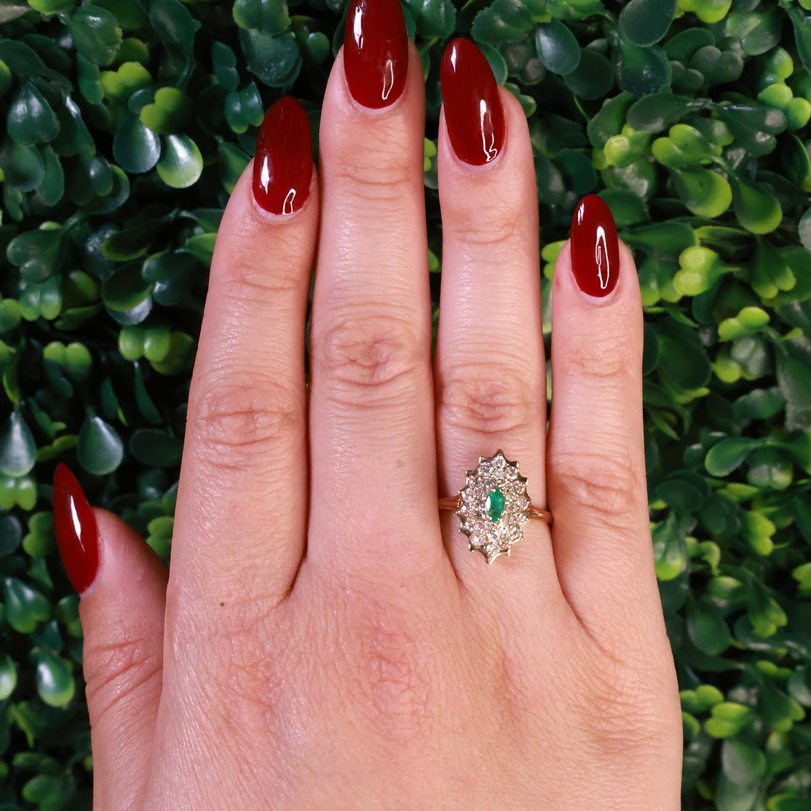 Emerald Diamond Floral Halo Ring 14K Yellow Gold 0.83 CTW Size 7.75 Ladies