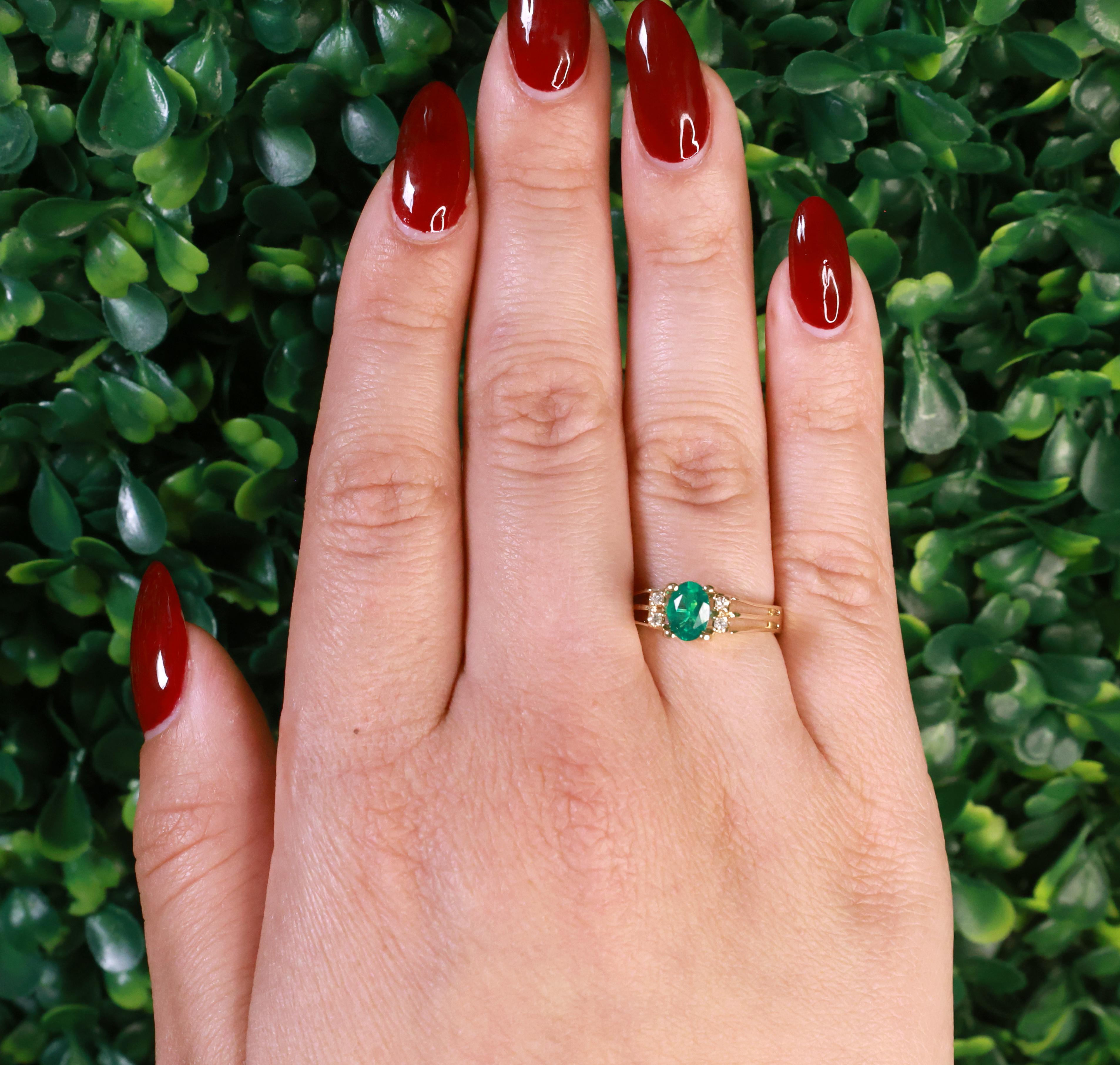 Emerald Diamond Cocktail Ring 14K Yellow Gold 0.86 CTW Lab Grown Size 7 Estate