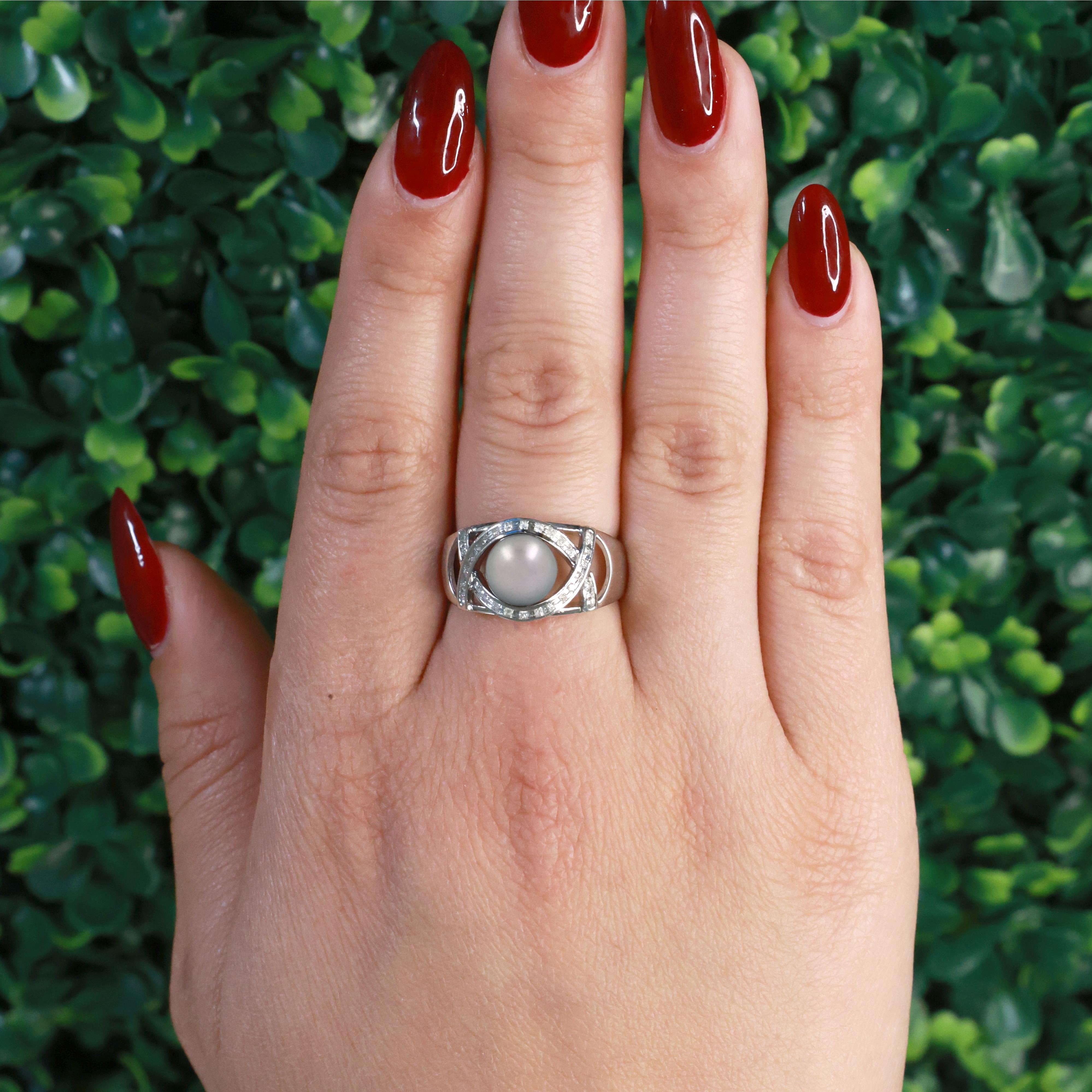 Akoya Pearl Diamond Accent Cocktail Ring 14K White Gold Size 9 Ladies Estate
