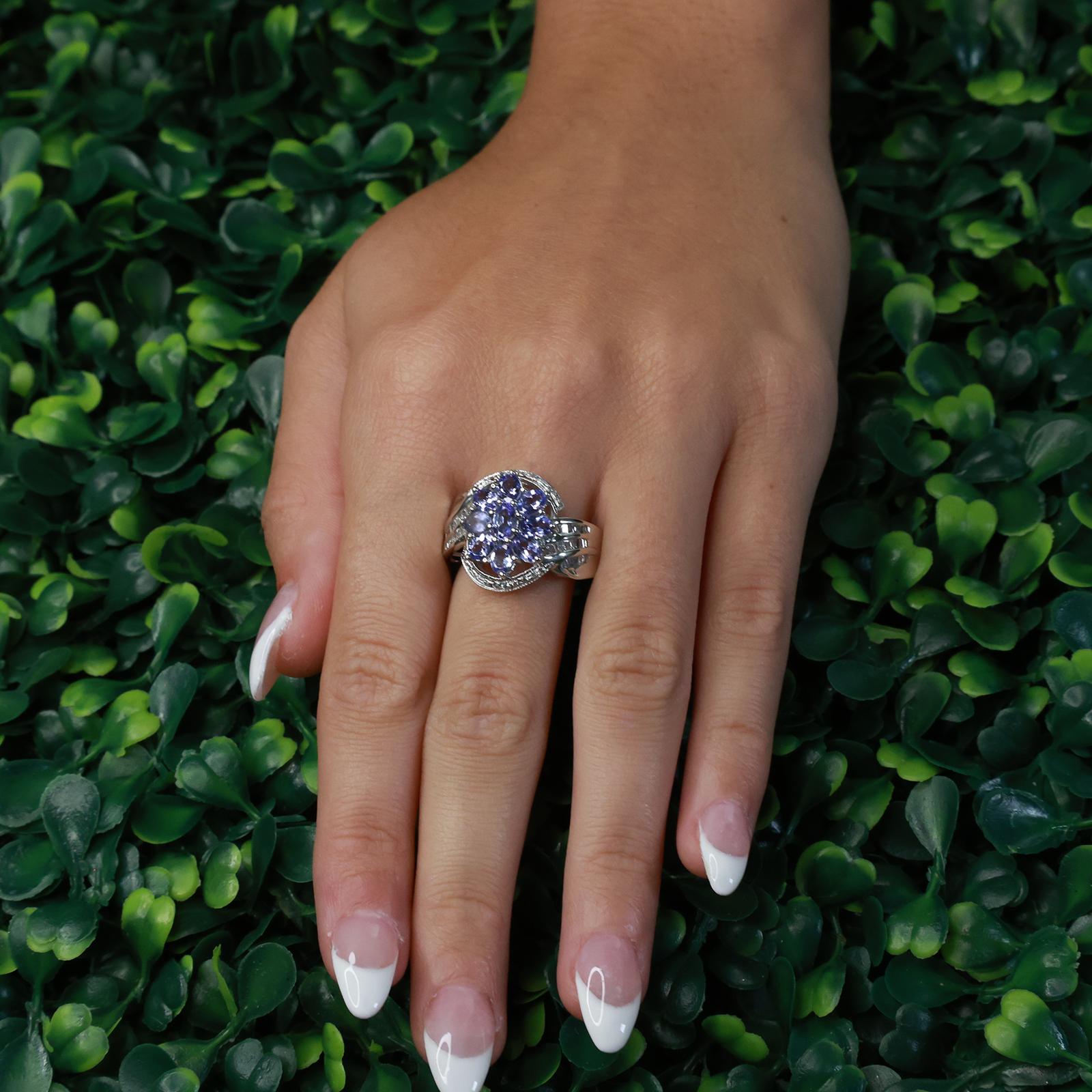 14K White Gold Tanzanite Diamond Cluster Ring 2.32CTW Size 7 Estate