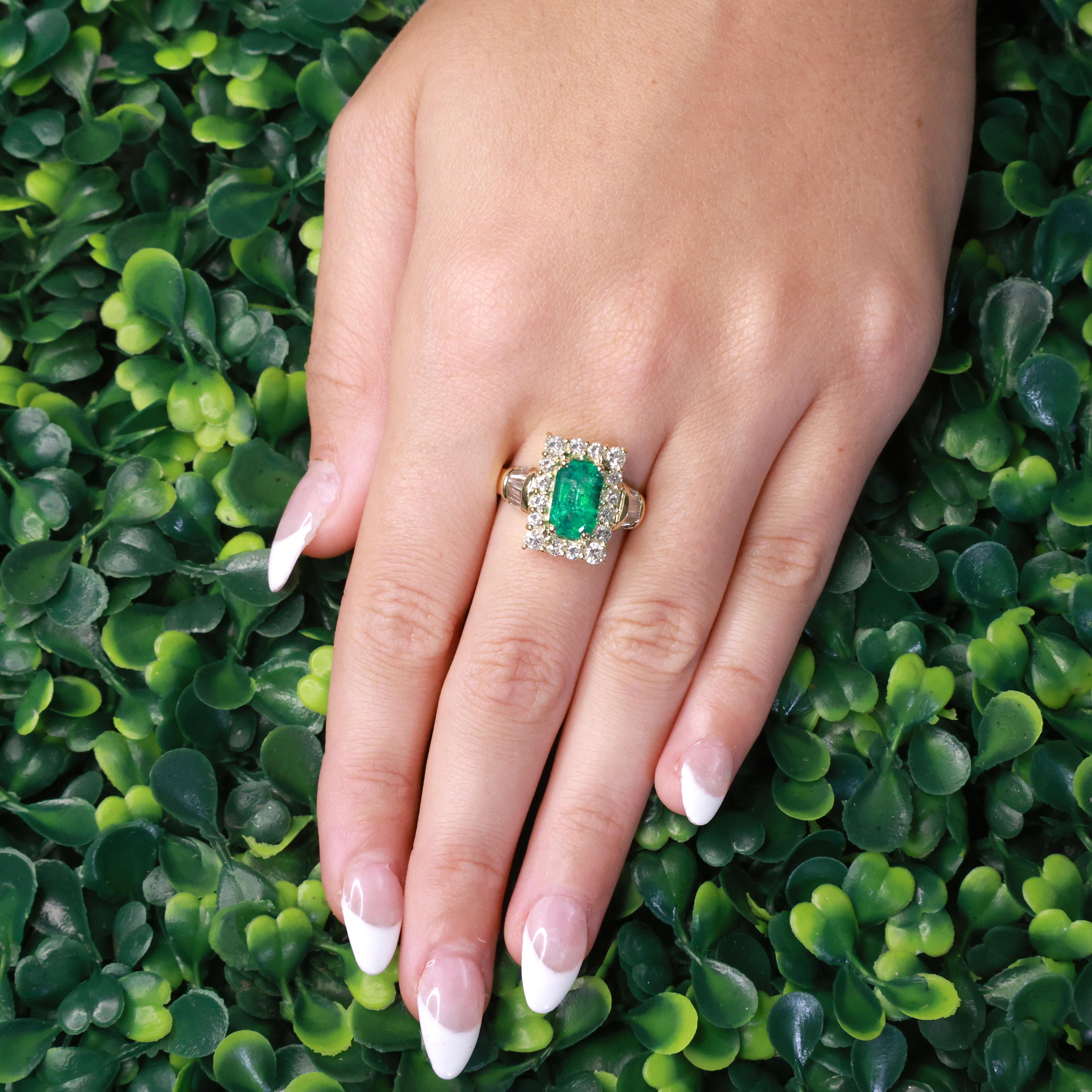 2.20CT Colombian Emerald Diamond Ring 18K Gold Sz 8.5 GIA 3.45CTW Estate