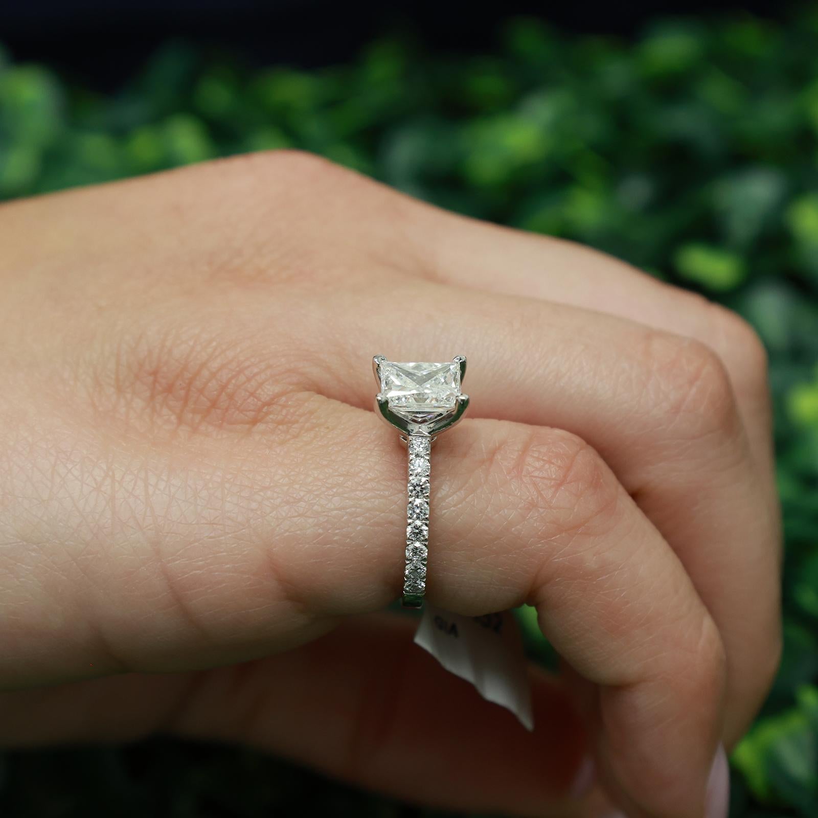 GIA 2.01 CT G VS2 Princess Cut Diamond Engagement Ring Platinum 2.51 CTW