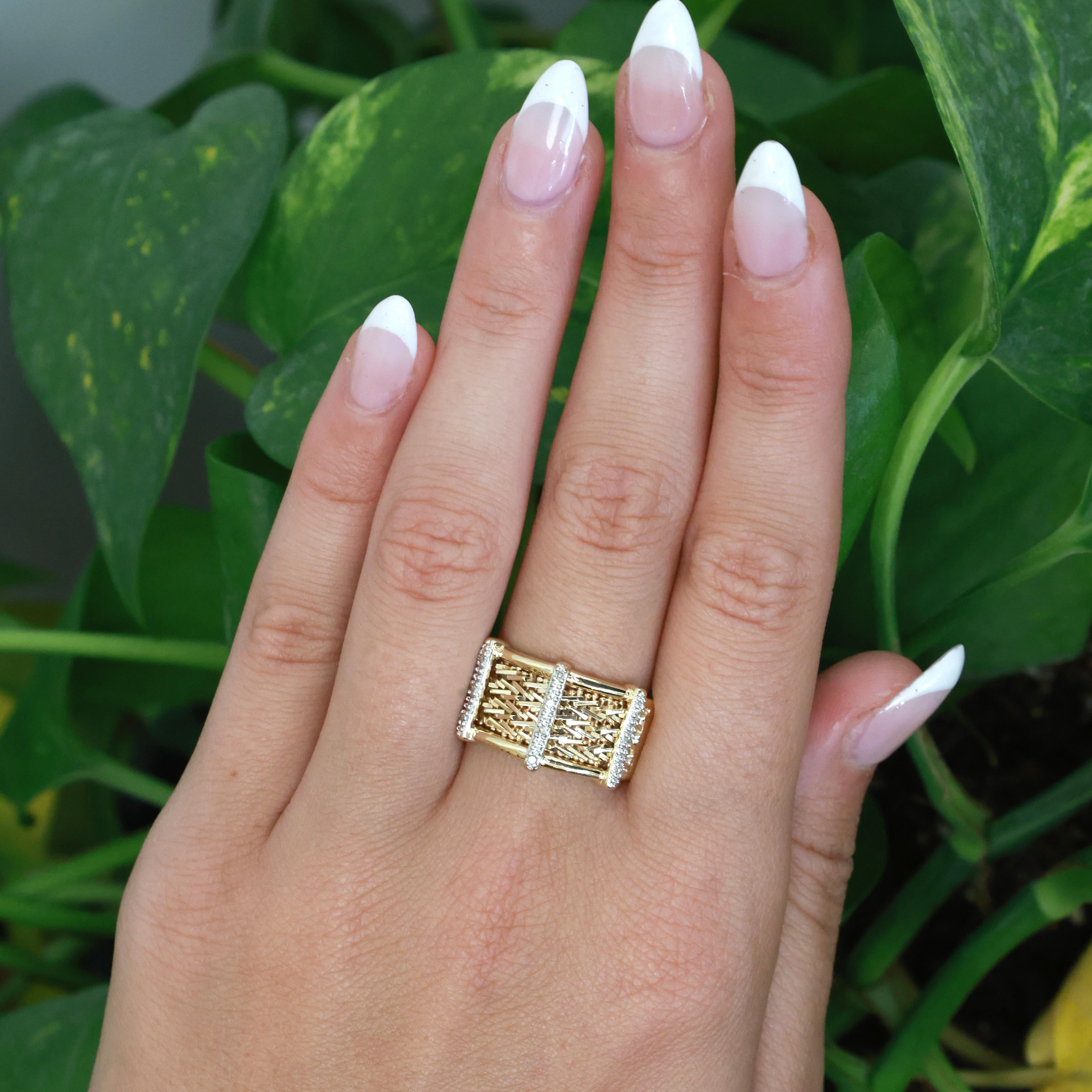 Estate 14K Two Tone Gold Natural Diamond Lattice Mesh Wide Band Ring Size 8.25