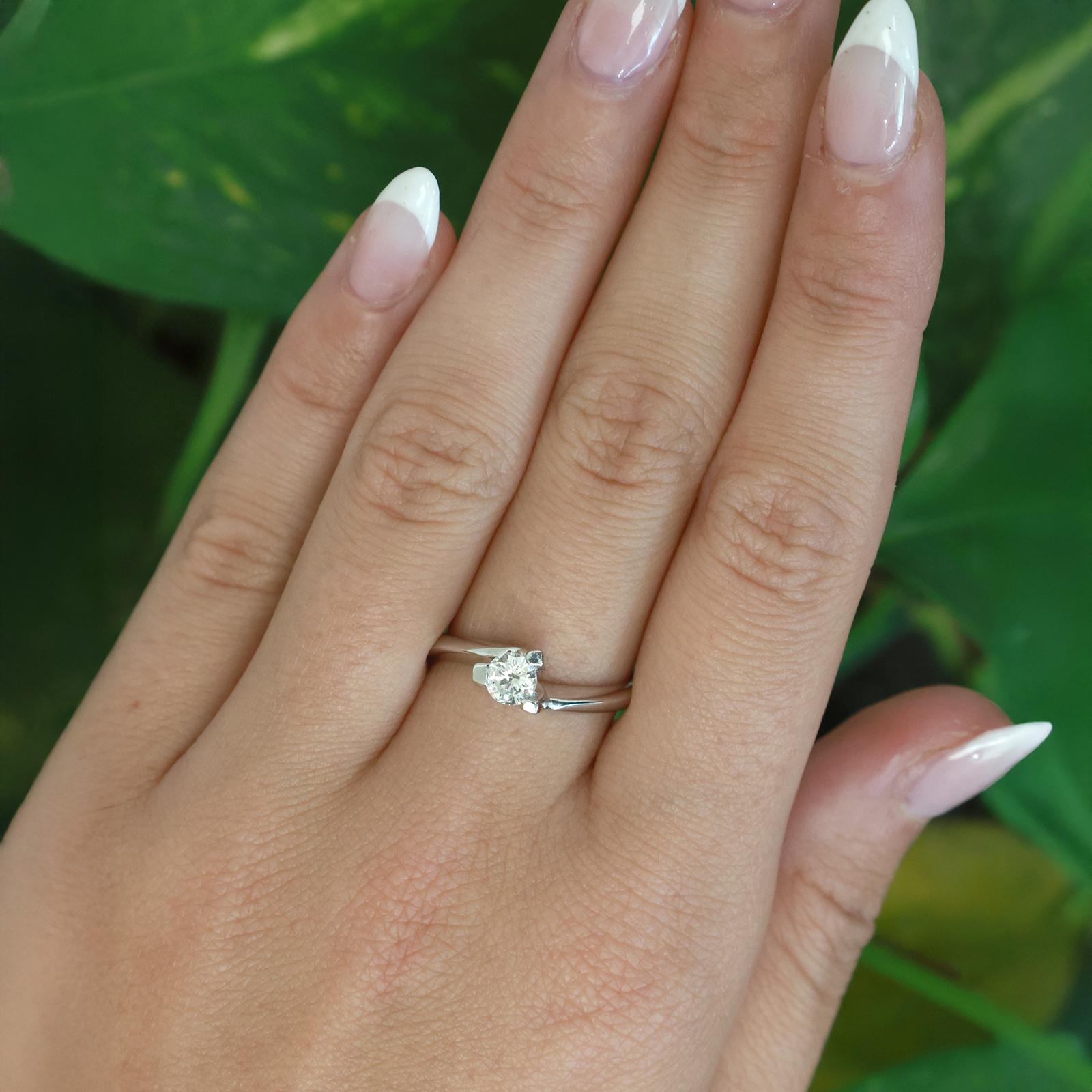 White Gold Diamond Solitaire Ring 0.30ct G/SI2 Minimalist Engagement Size 6