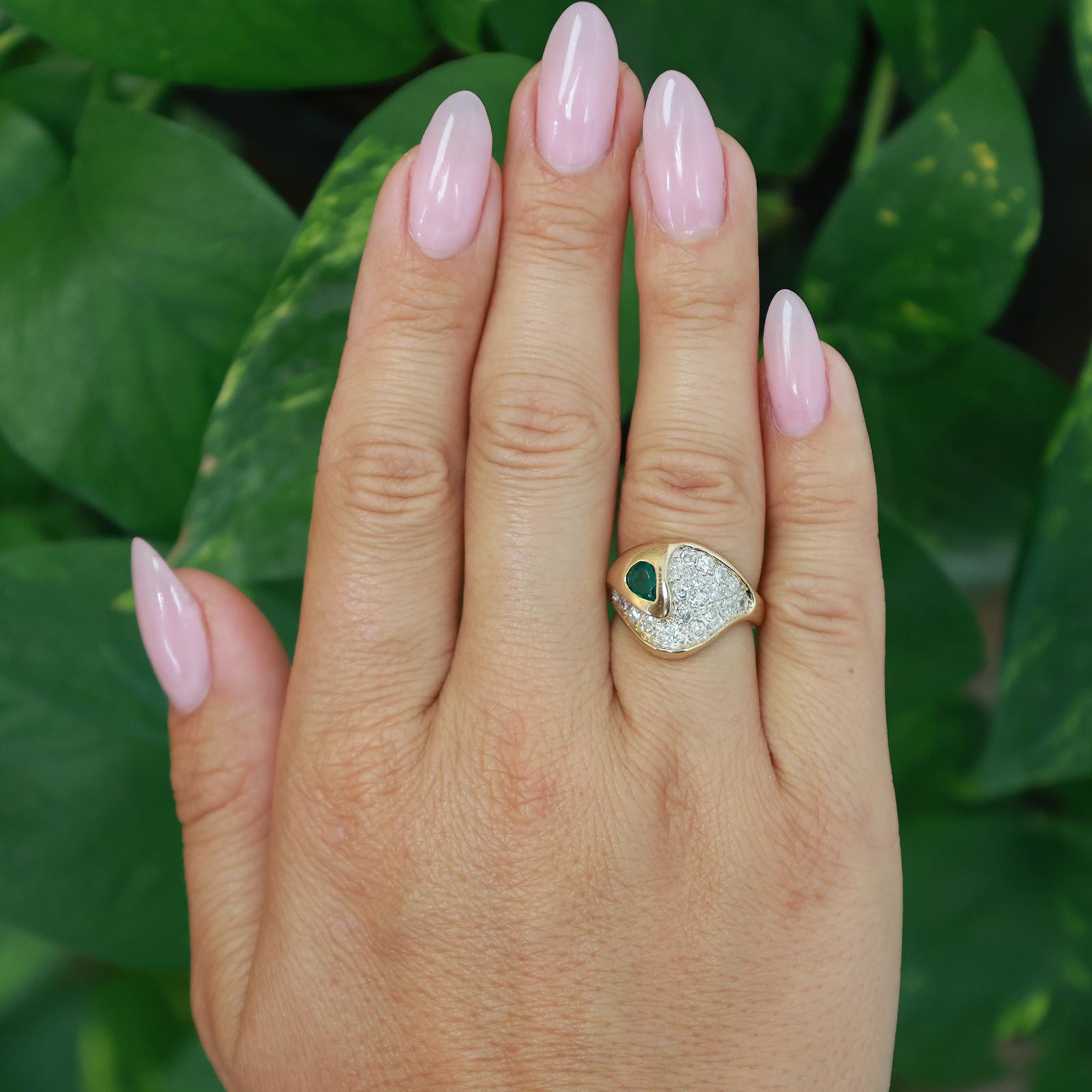 14K Two-Tone Gold Pear Emerald Diamond Cluster Ring 0.80ctw Size 5.5
