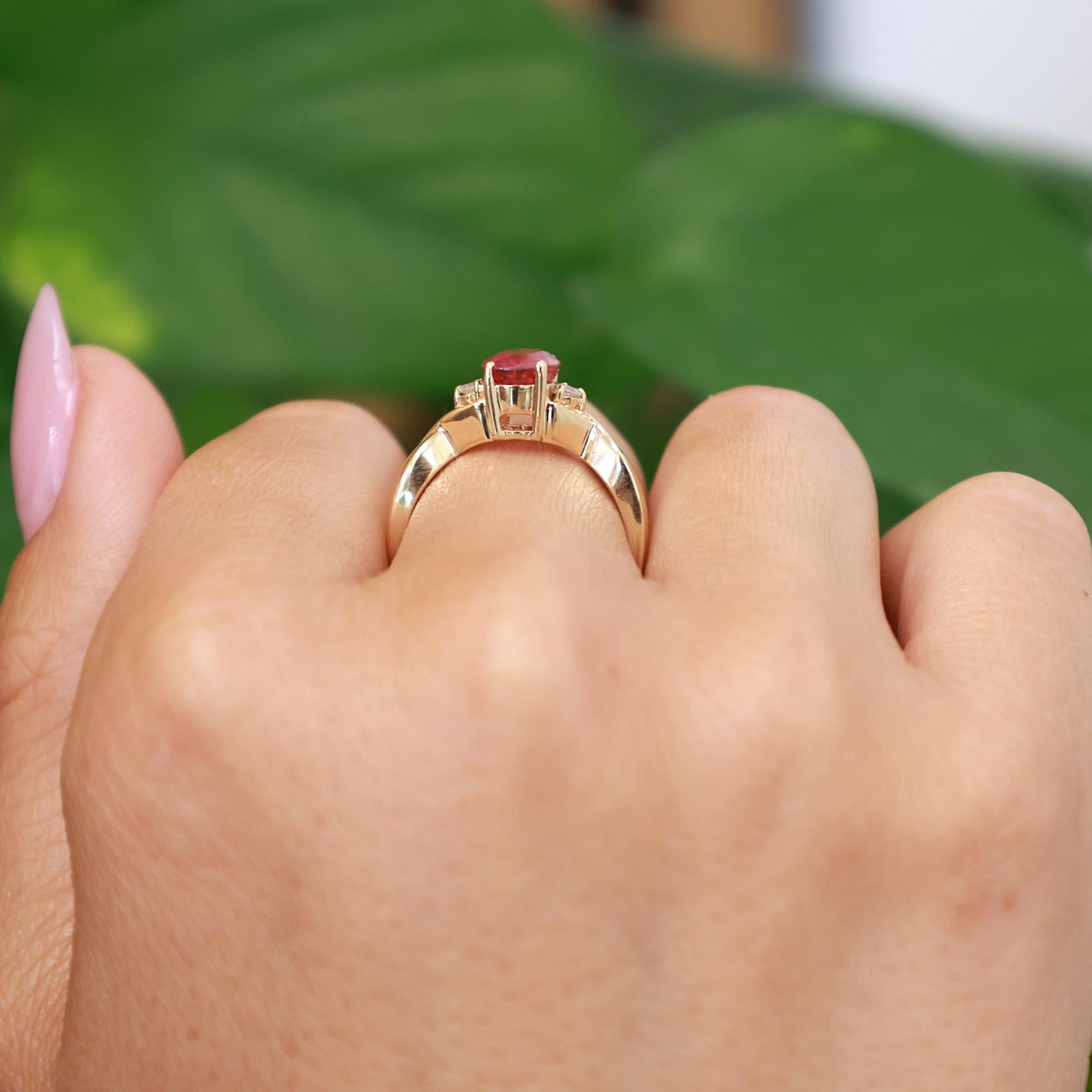 14K Yellow Gold 1.35ct Pink Tourmaline Diamond Twist Ring Size 7
