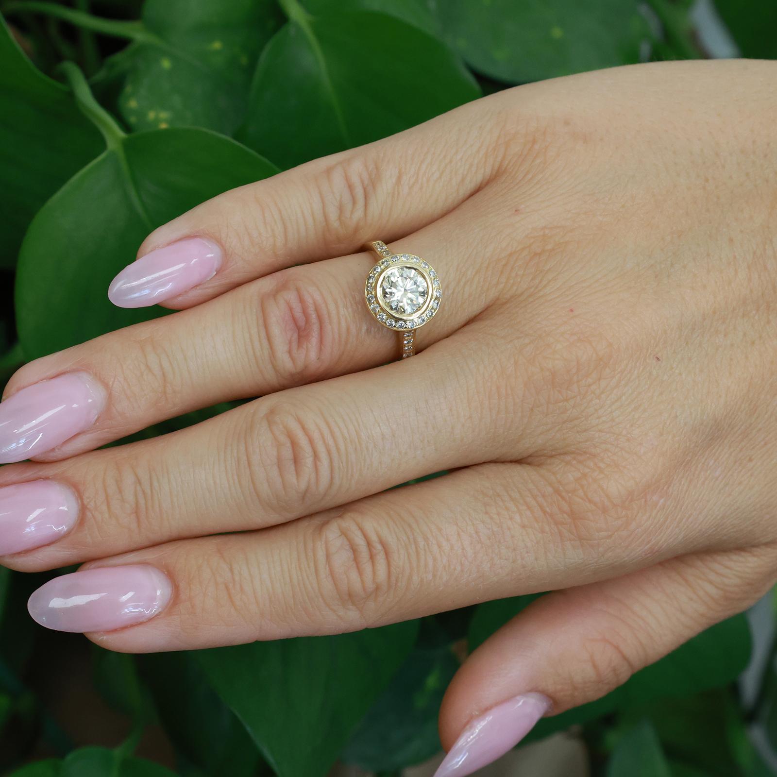 18K Yellow Gold 1.38CT Round Diamond Halo Engagement Ring 1.81CTW UGS Size 7