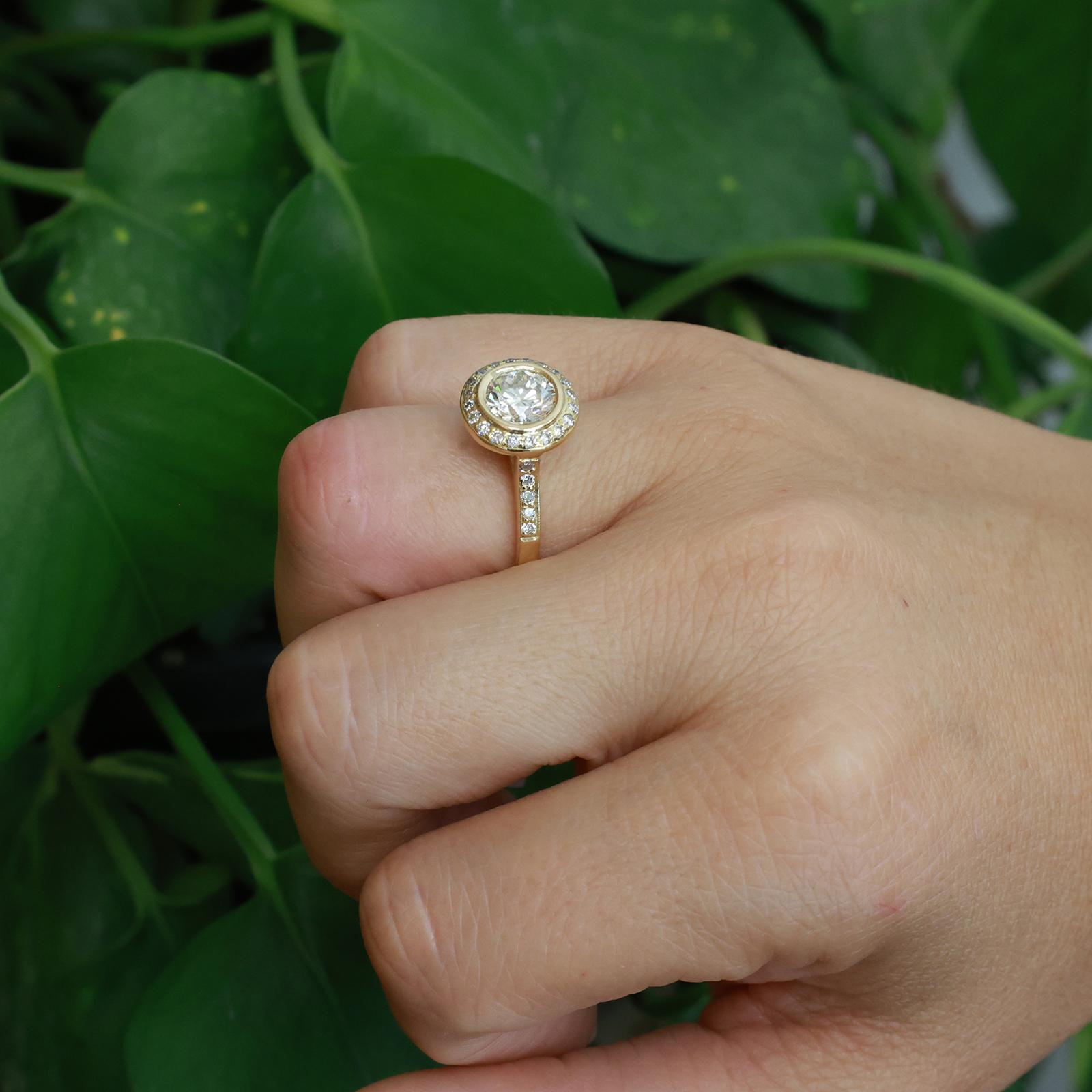 18K Yellow Gold 1.38CT Round Diamond Halo Engagement Ring 1.81CTW UGS Size 7