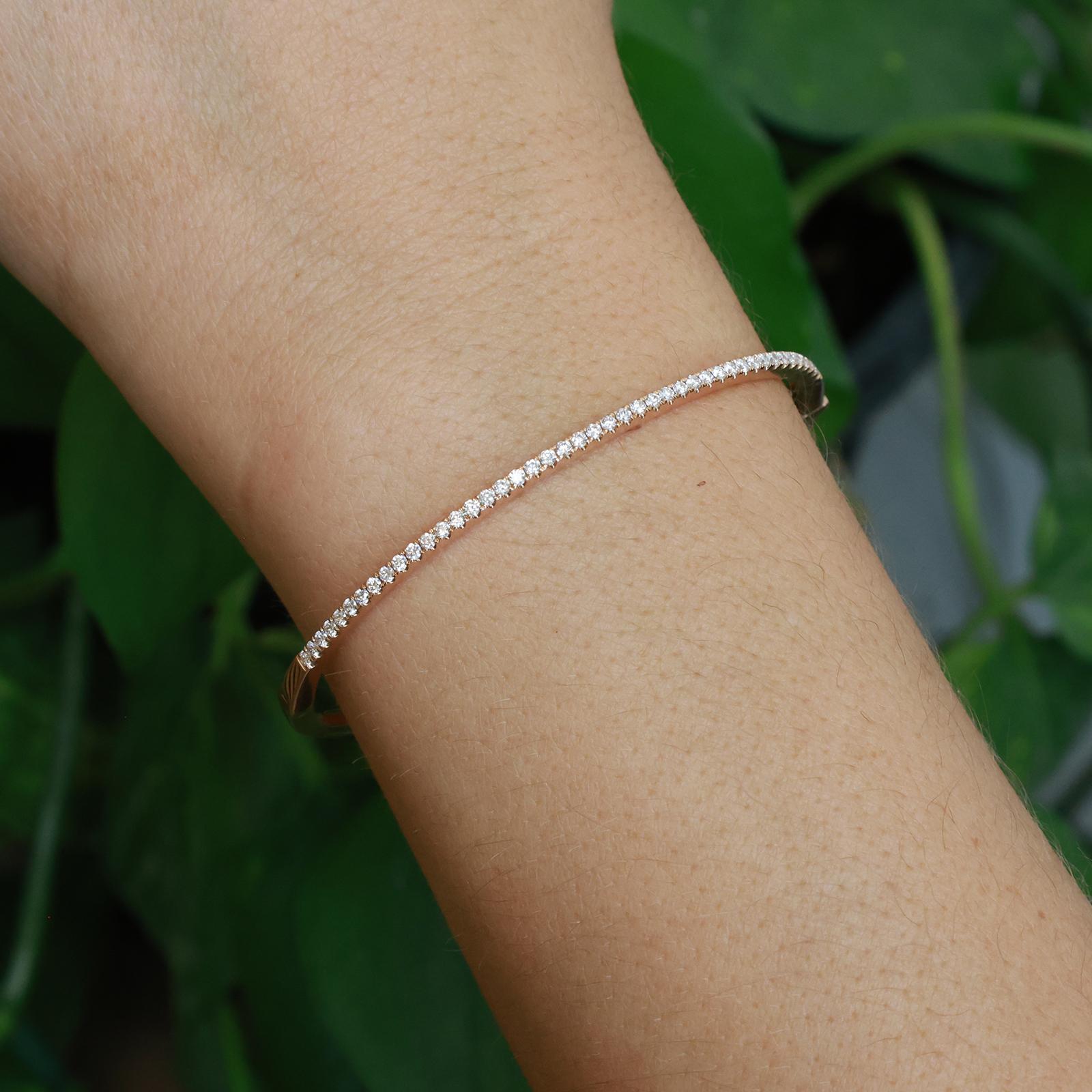 18K Rose Gold 0.50ctw Diamond Slim Pave Tennis Hinged Bangle Bracelet 6"