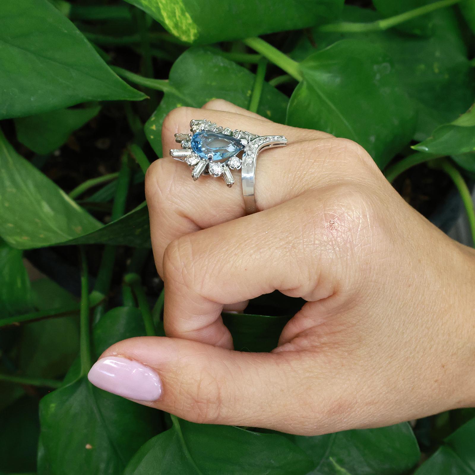 14K White Gold 4.80CT Aquamarine and 1.55CTW Diamond Cocktail Ring Size 9