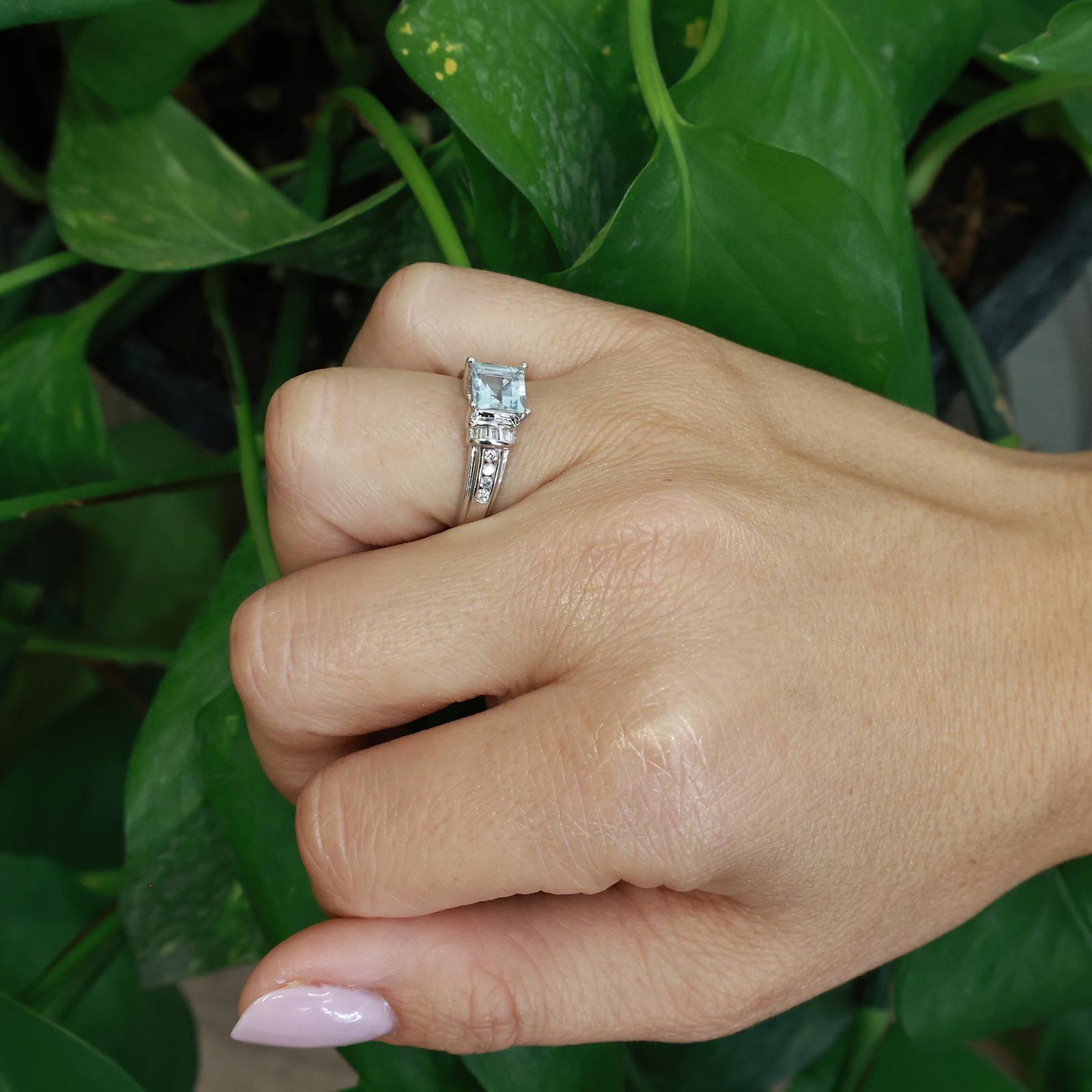 1.25CTW Aquamarine Diamond Ring 14K White Gold Baguette Accent Size 7 Estate