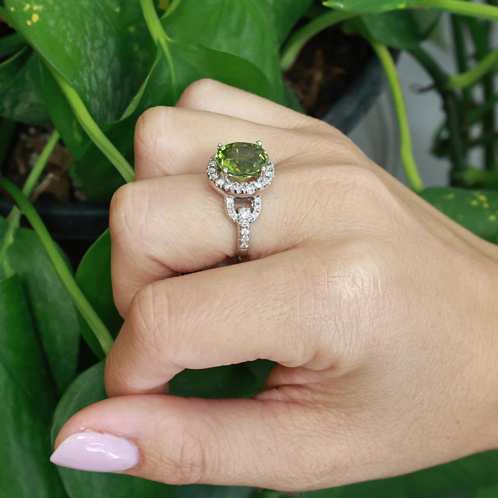 Natural Green Tourmaline Diamond Halo Ring 18K White Gold 5.50 CTW Size 7