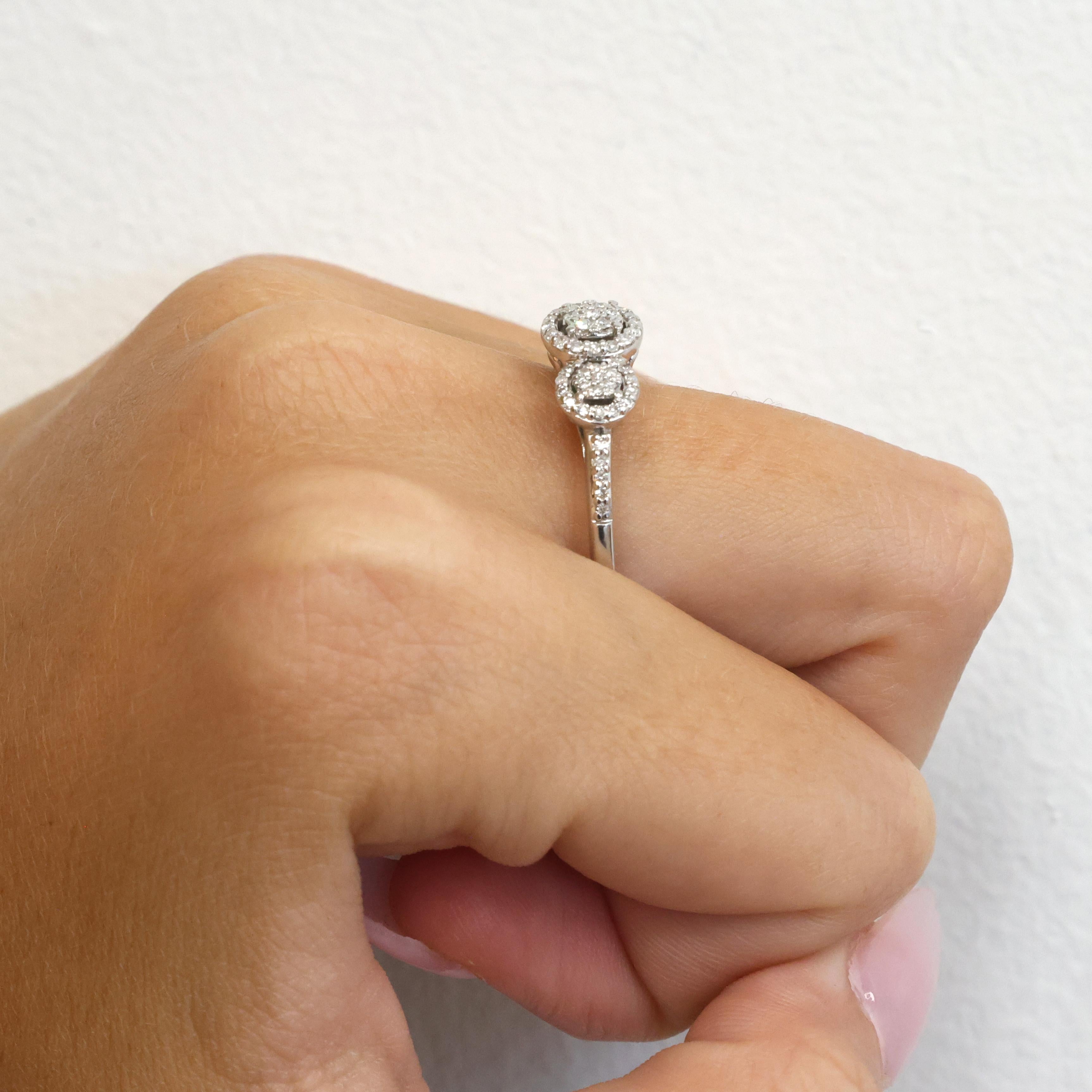 10K White Gold 0.50CTW Diamond Halo Cluster Ring Size 7.5 Estate Bridal