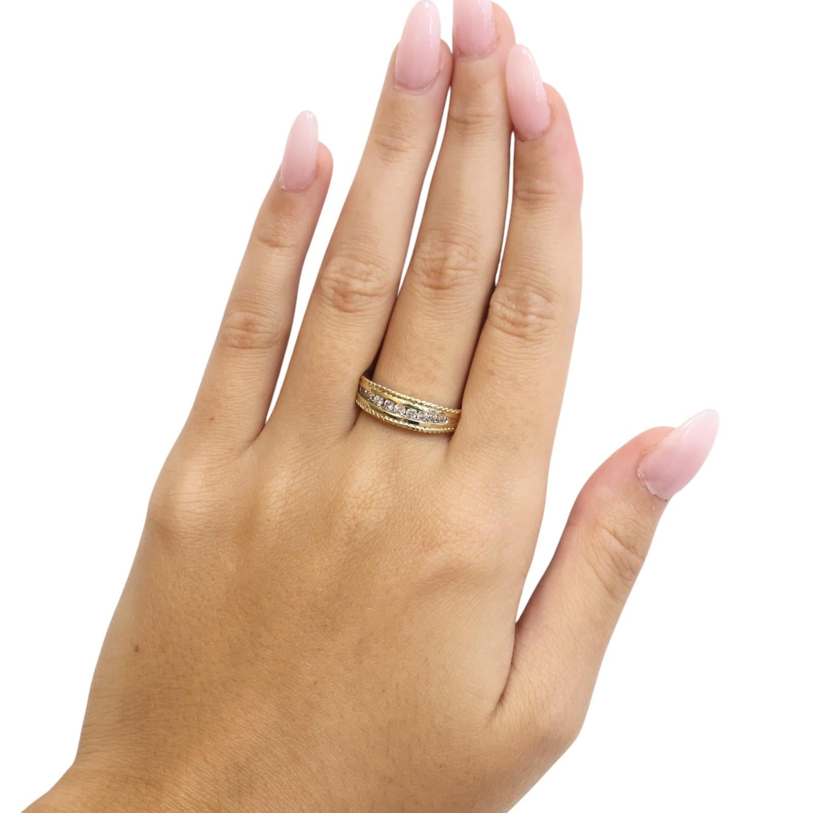 10K Yellow Gold 0.25 CTW Natural Diamond Channel Set Wedding Band Ring Size 7.25