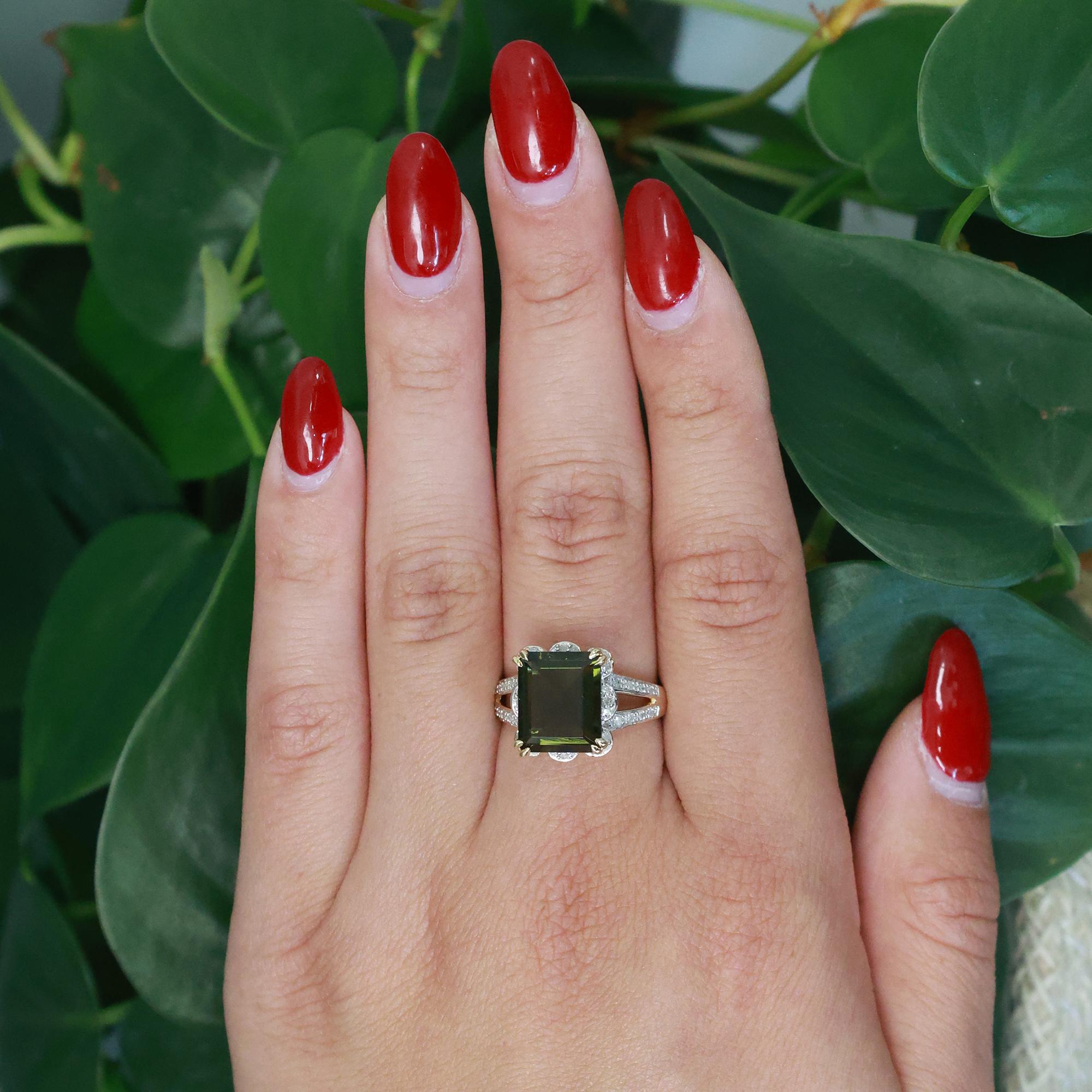 Green Tourmaline Diamond Cocktail Ring 10K Gold  7.60 TW Lab Grown Gem Size 8.25