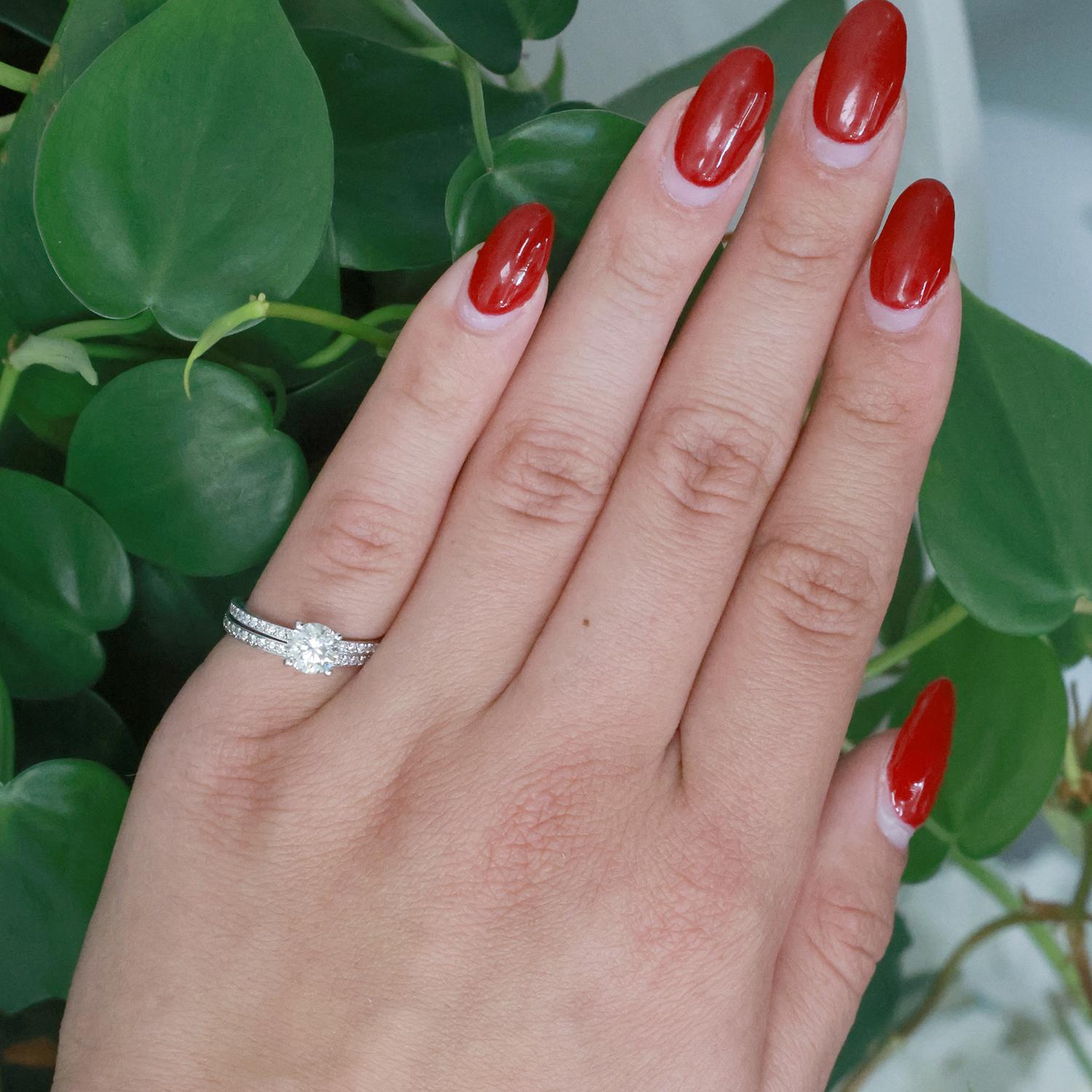 1.17 TW GIA Solitaire Round Accent Diamond Wedding Ring Set 18K White Gold 5.25