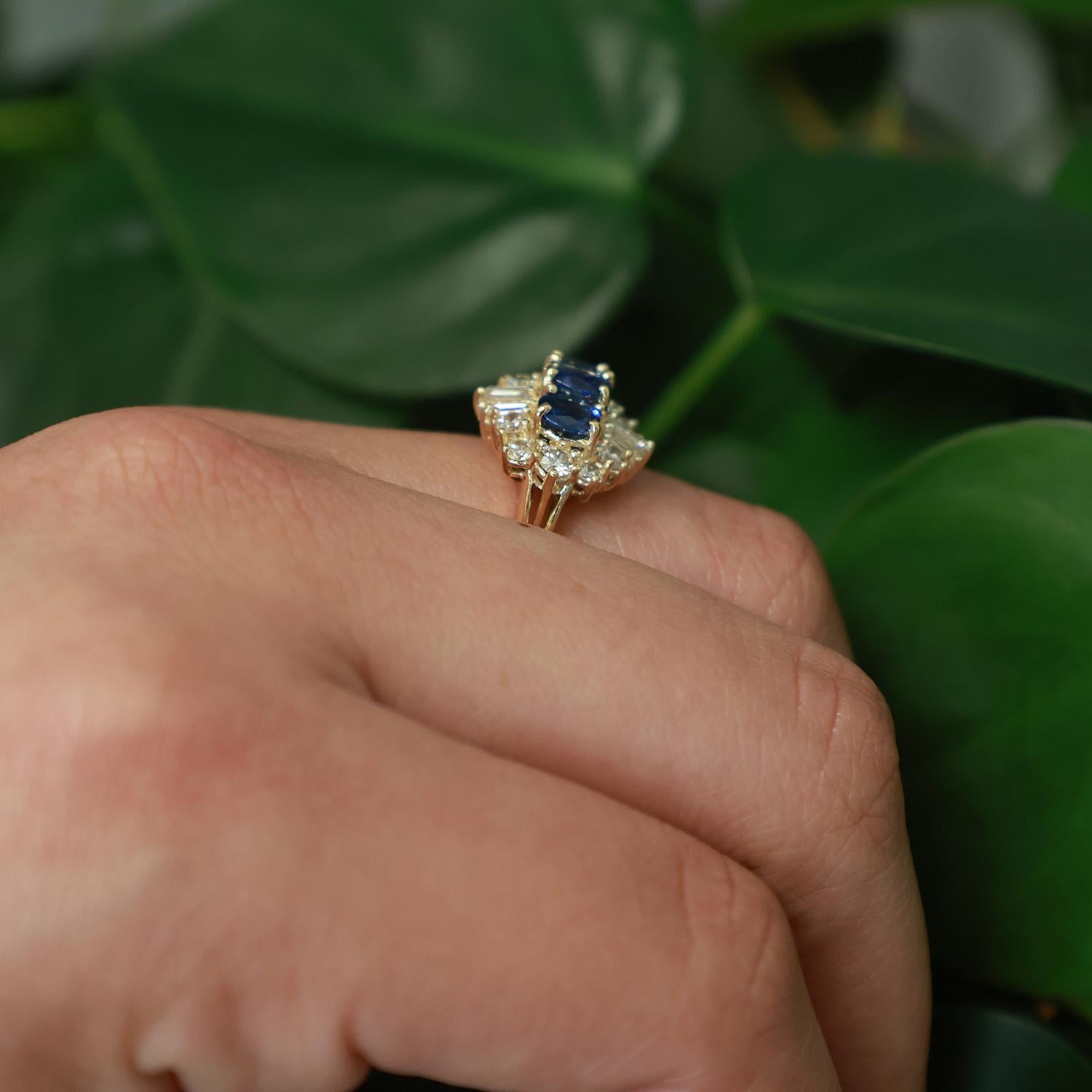 Sapphire Diamond Cocktail Ring 18K Yellow Gold 2.06 CTW Size 6.5 Ladies Estate