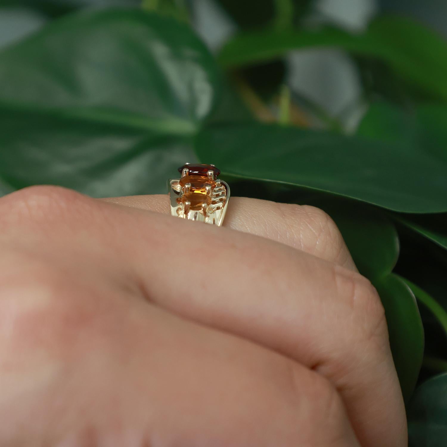 5-Stone Oval Citrine Band Ring 14K Yellow Gold 1.93 CTW Gemstones Size 6.25