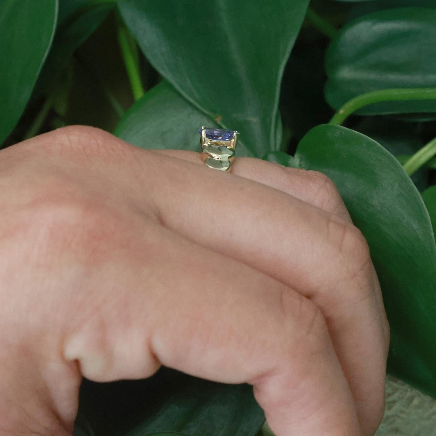 Solitaire Tanzanite Cocktail Heart Band Ring 14K Yellow Gold 0.65 CT Size 6