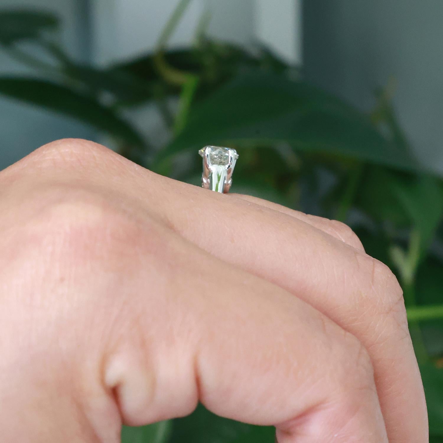 1.07 TW Solitaire Diamond Engagement Ring With Accents 18K White Gold Size 6.5