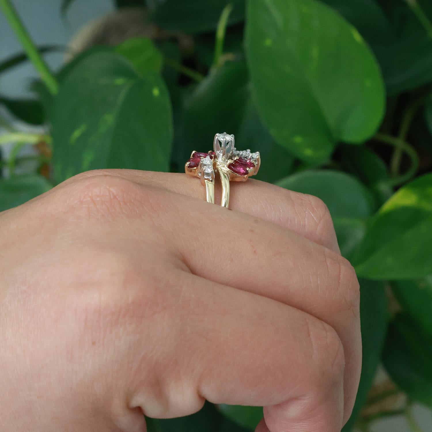 Ruby Diamond Floral Cocktail Ring 14K Gold 0.80 CTW Size 8.25 Ladies