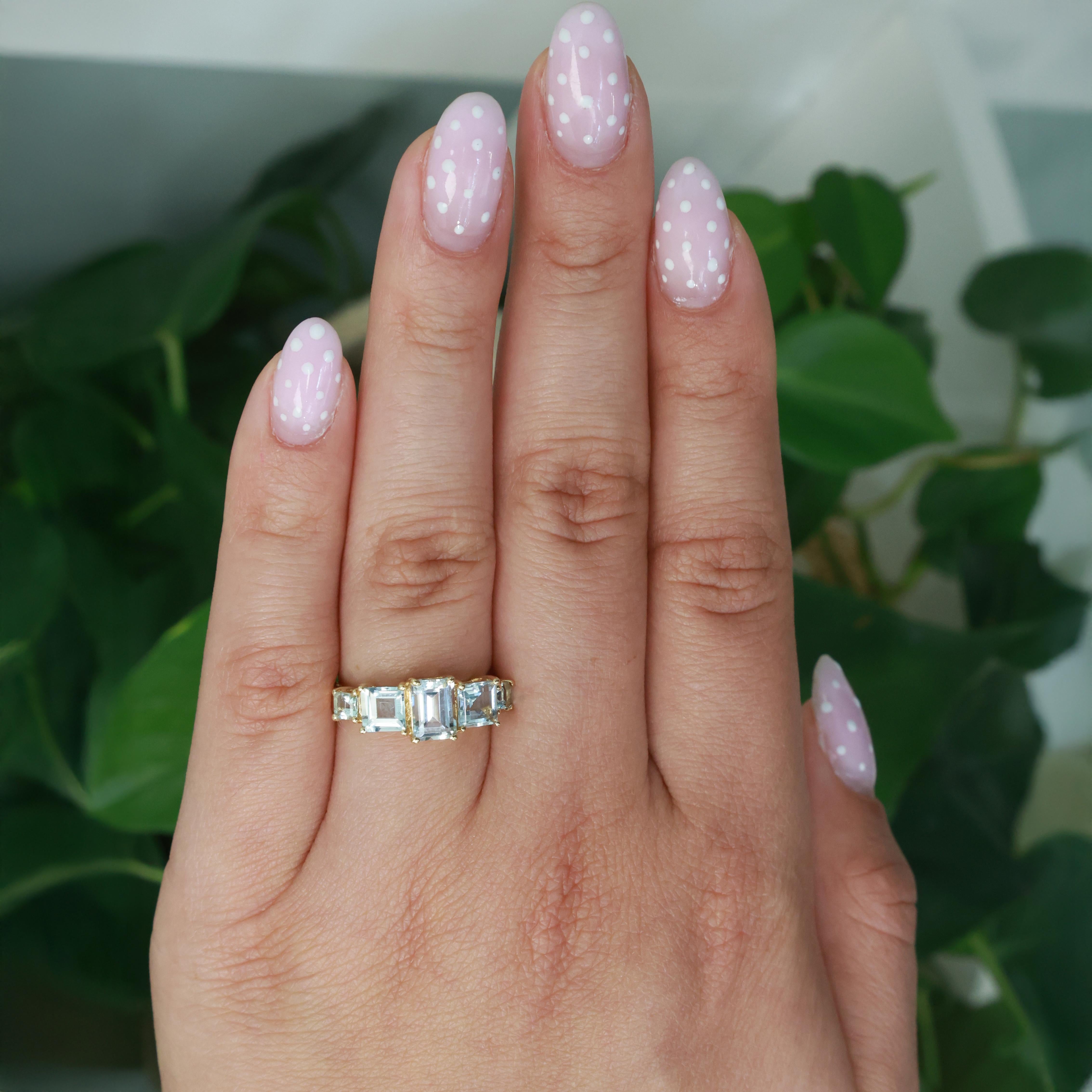 5-Stone Aquamarine Band Ring 14K Yellow Gold 2.26 CTW Size 6 Ladies Estate