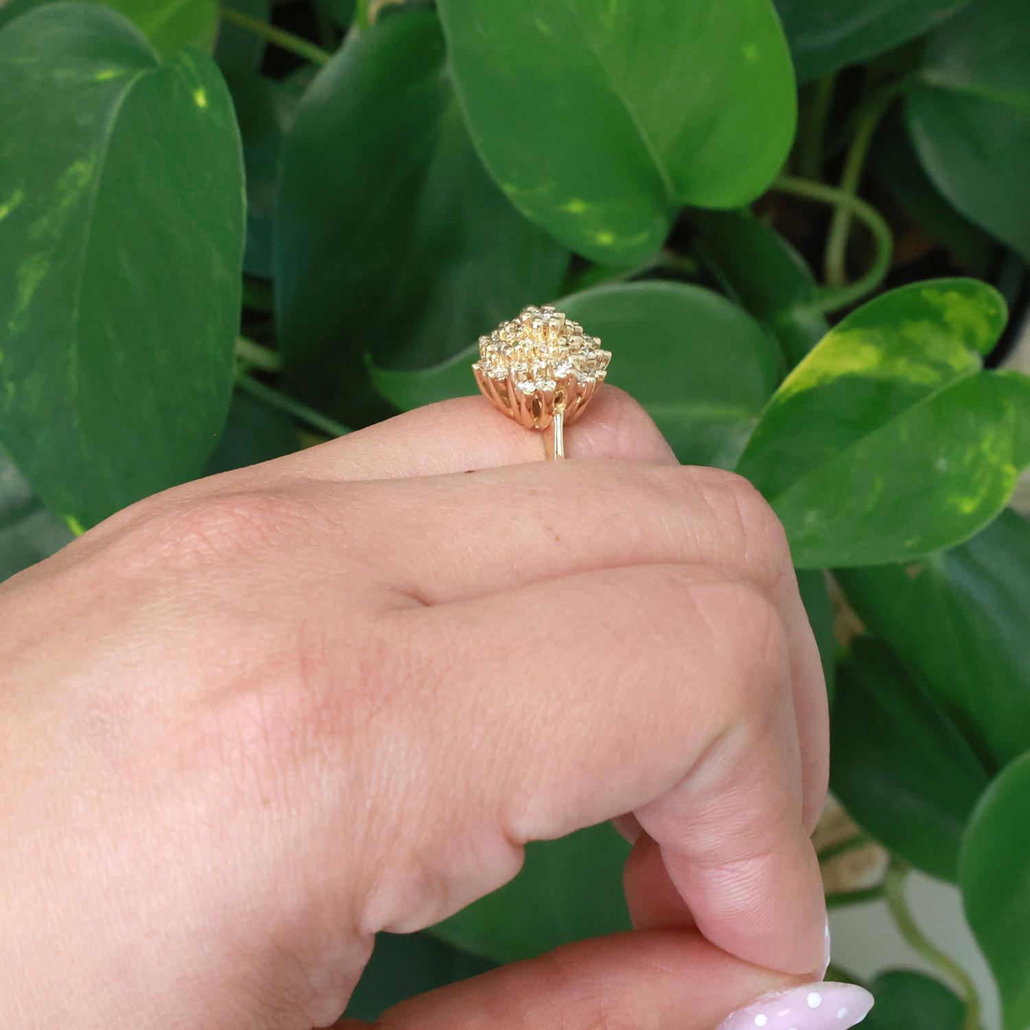 Cluster Diamond Floral Cocktail Ring 14K Yellow Gold 0.80 TW Size 6.25 Ladies