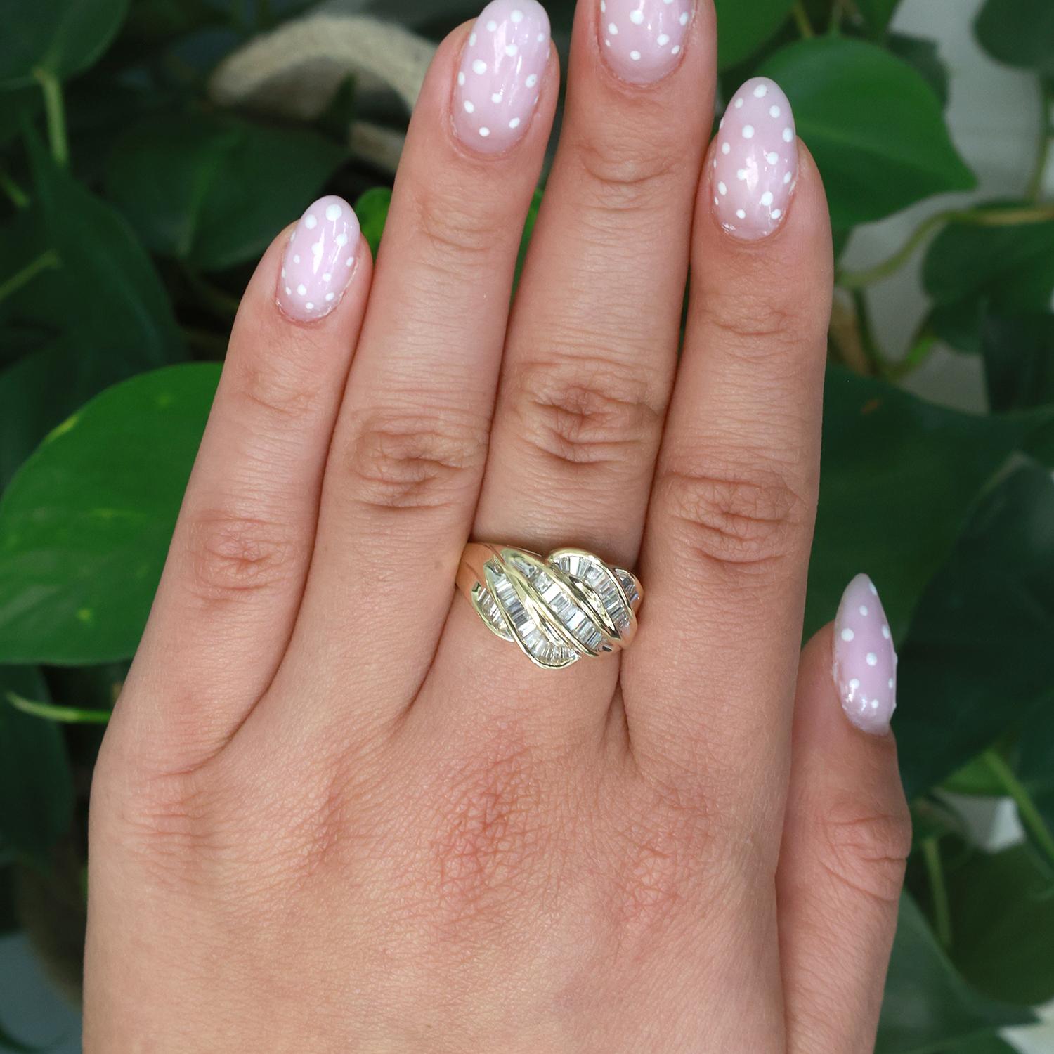 0.70 TW Baguette Diamond Swirl Ring 14K Gold Size 8 Ladies Estate