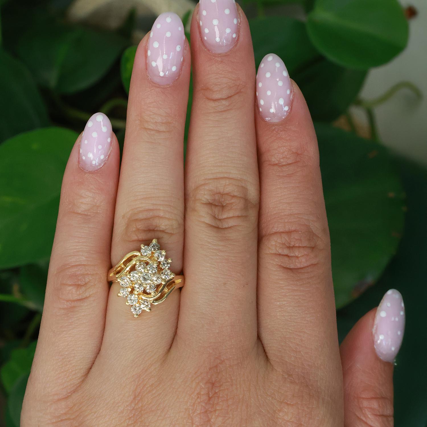 Cluster Diamond Floral Cocktail Ring 14K Yellow Gold 1.50 TW Size 5.25 Ladies