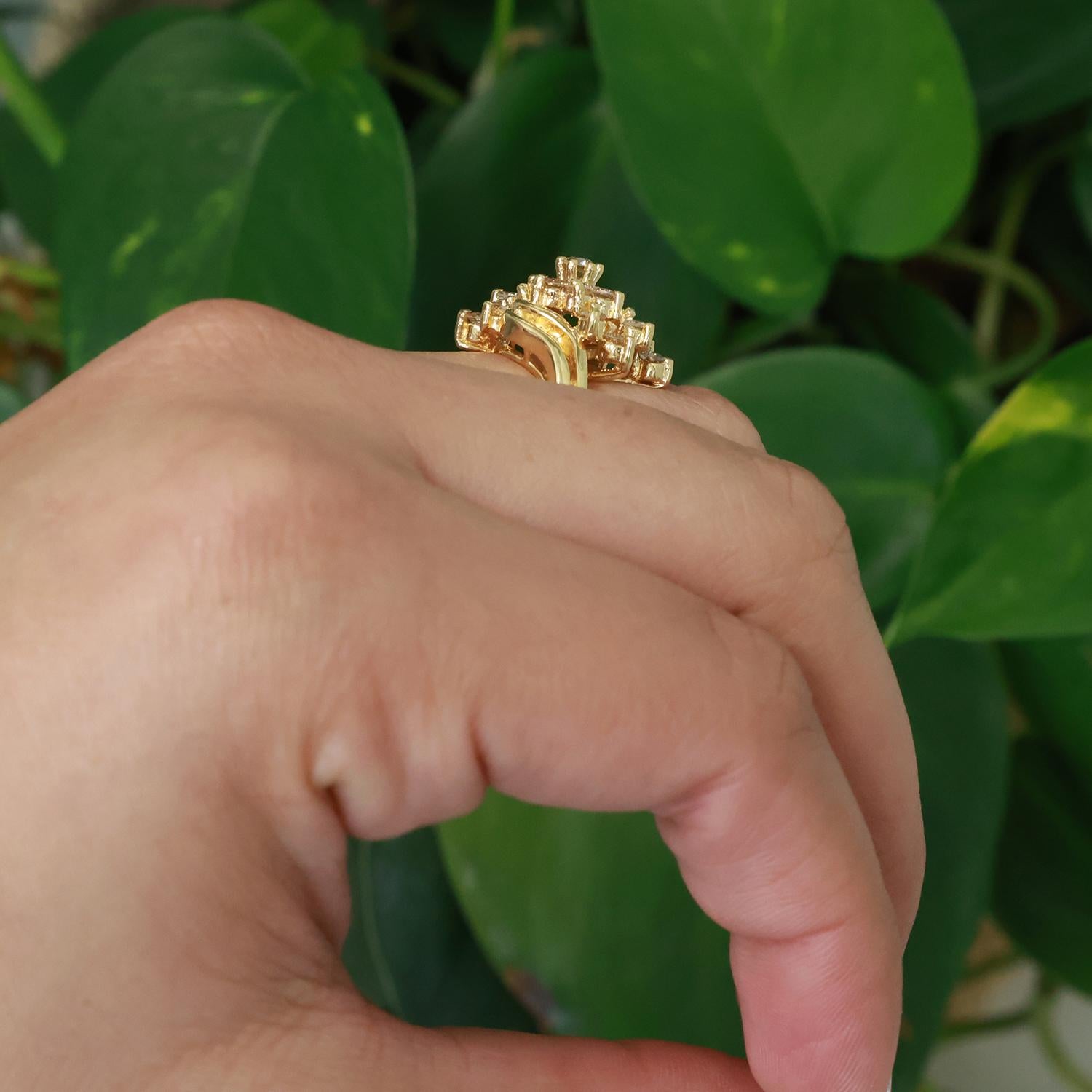 Cluster Diamond Floral Cocktail Ring 14K Yellow Gold 1.50 TW Size 5.25 Ladies