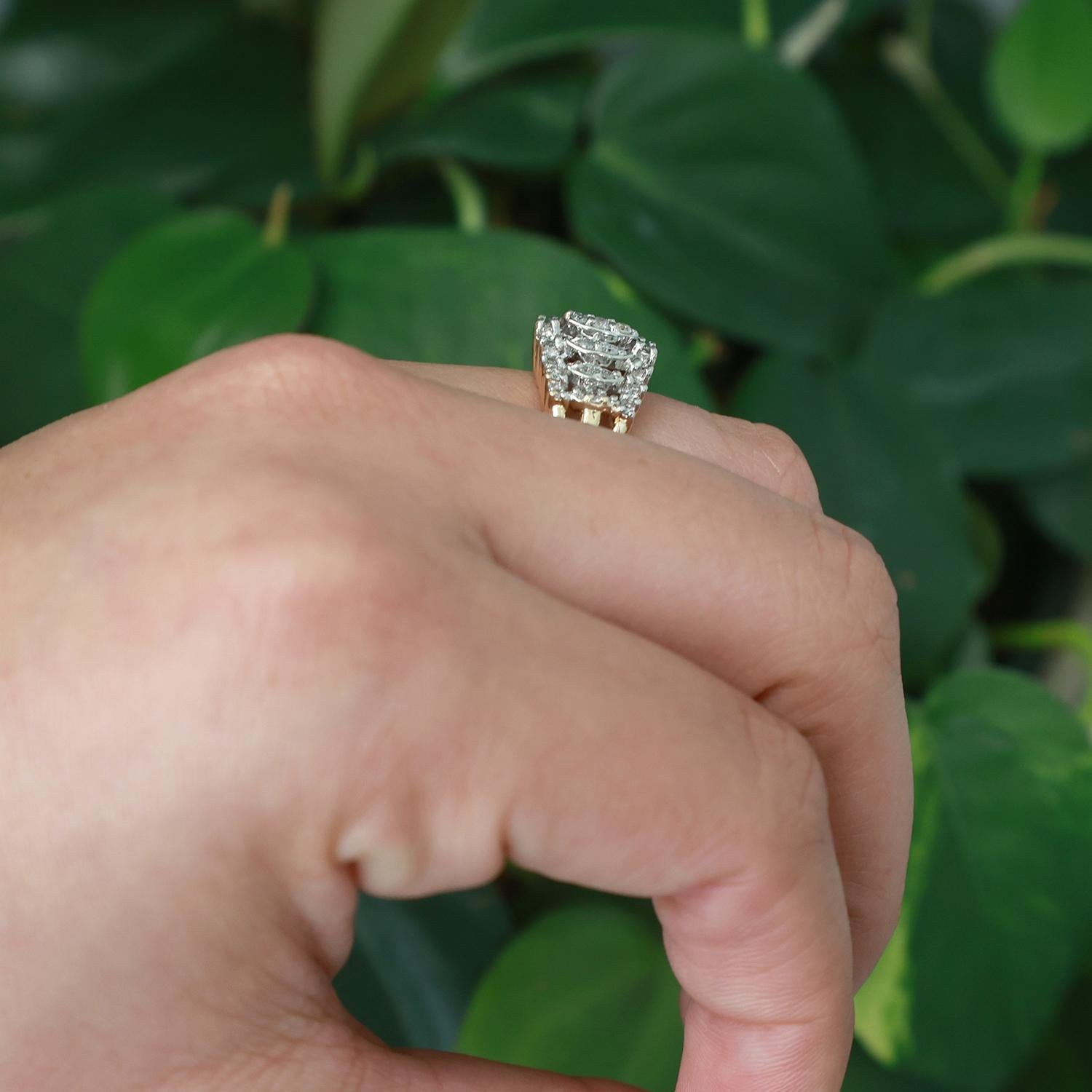 0.60 TW Diamond Wide Band Ring 10K Gold Size 6 Ladies Estate