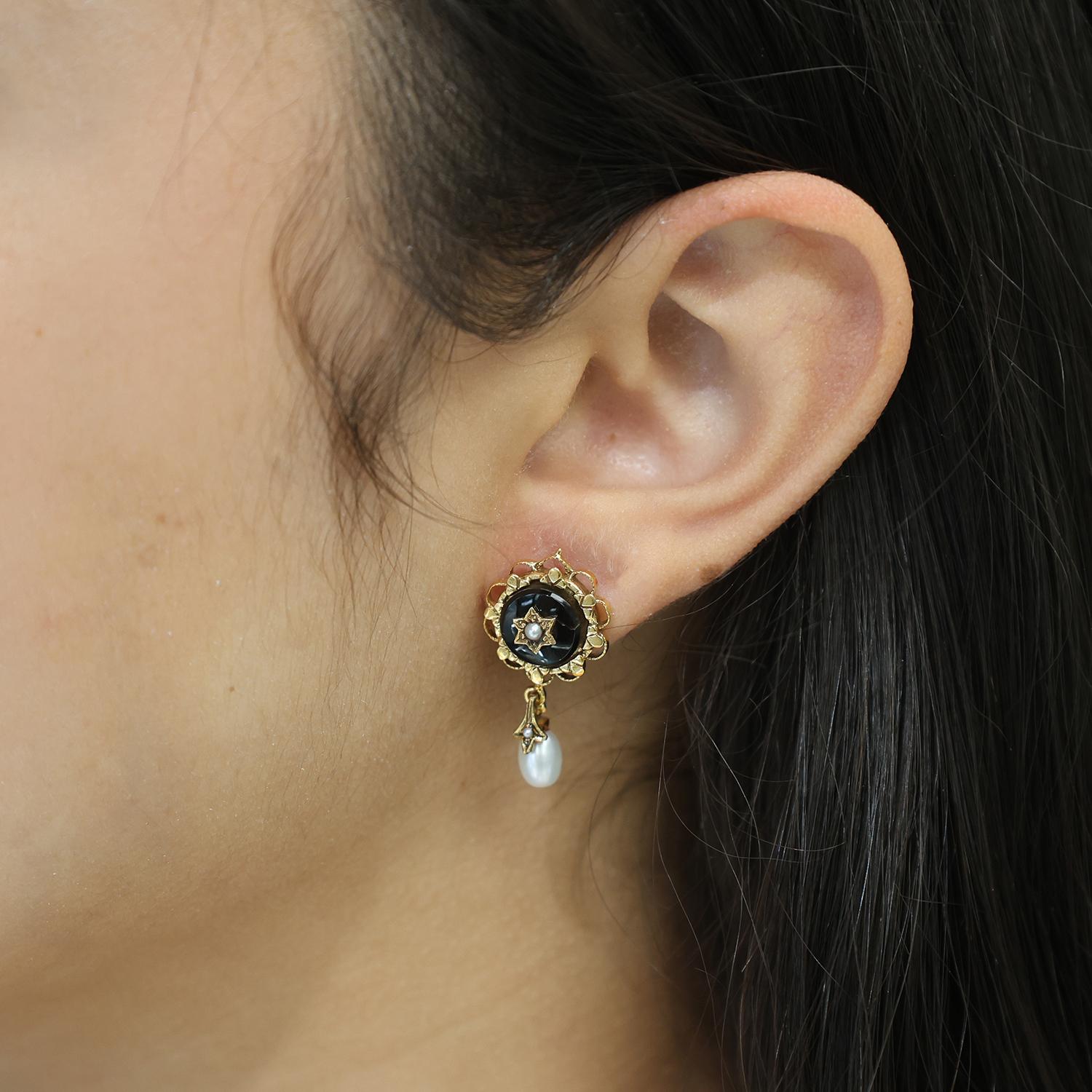 Vintage Onyx Pearl Filigree Dangle Earrings 14K Yellow Gold 0.80" Ladies Estate