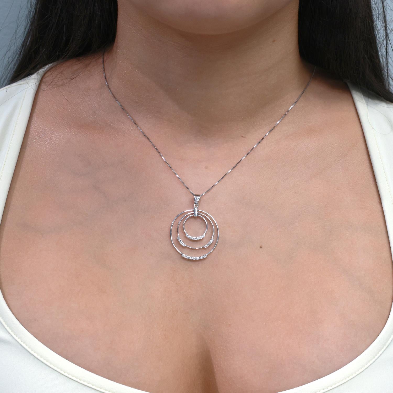 0.40 TW Diamond Tri-Circle Pendant Cable Chain Necklace 14K White Gold 18"