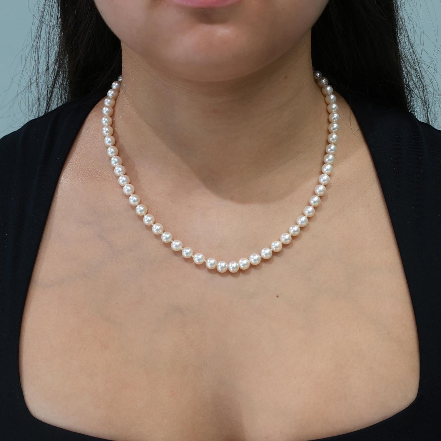 Tiffany & Co Cultured Akoya Pearl Necklace 18K Yellow Gold X Clasp 17.75” Ladies