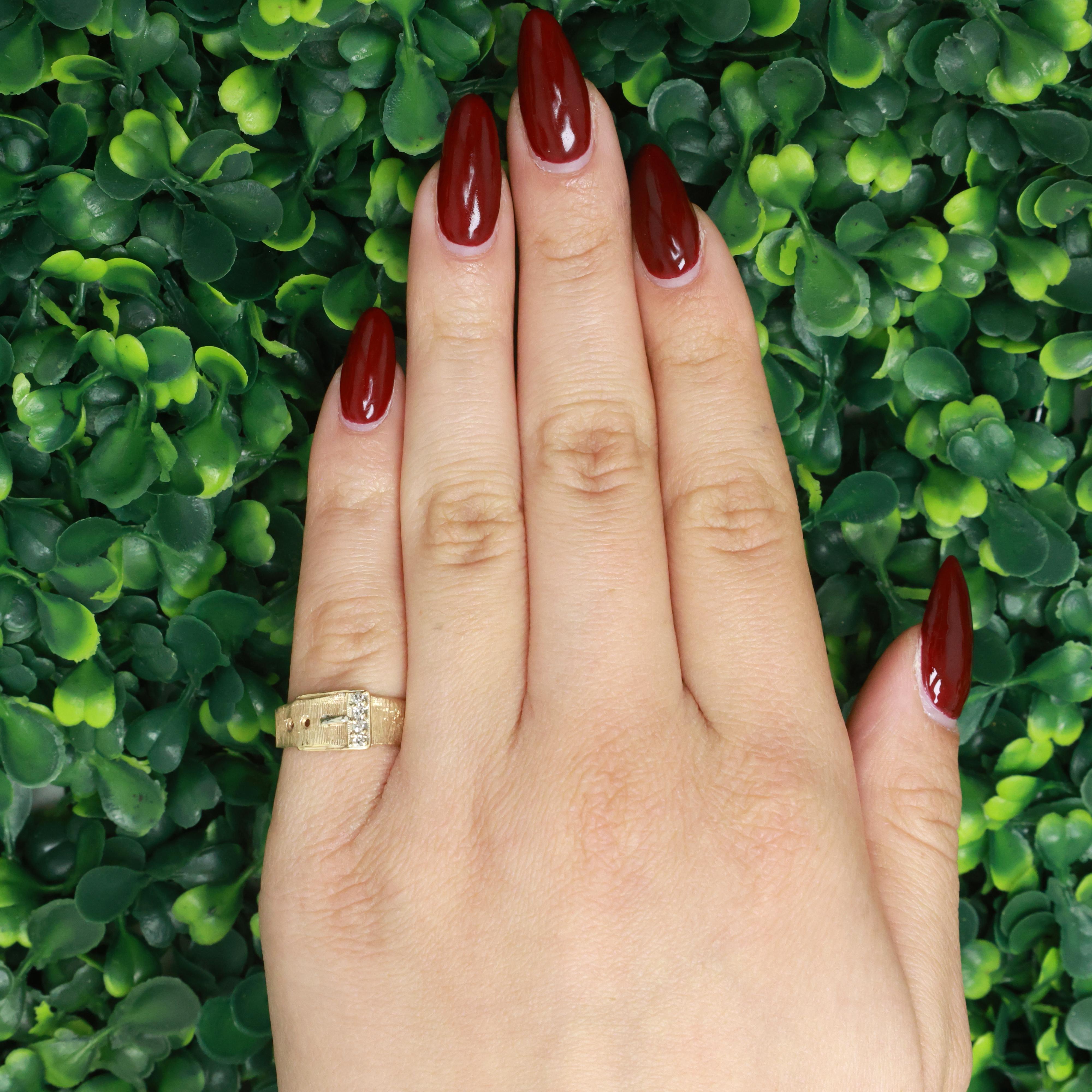 Diamond Buckle Band Ring 10K Yellow Gold 0.06 TW Size 5.5 Ladies Estate