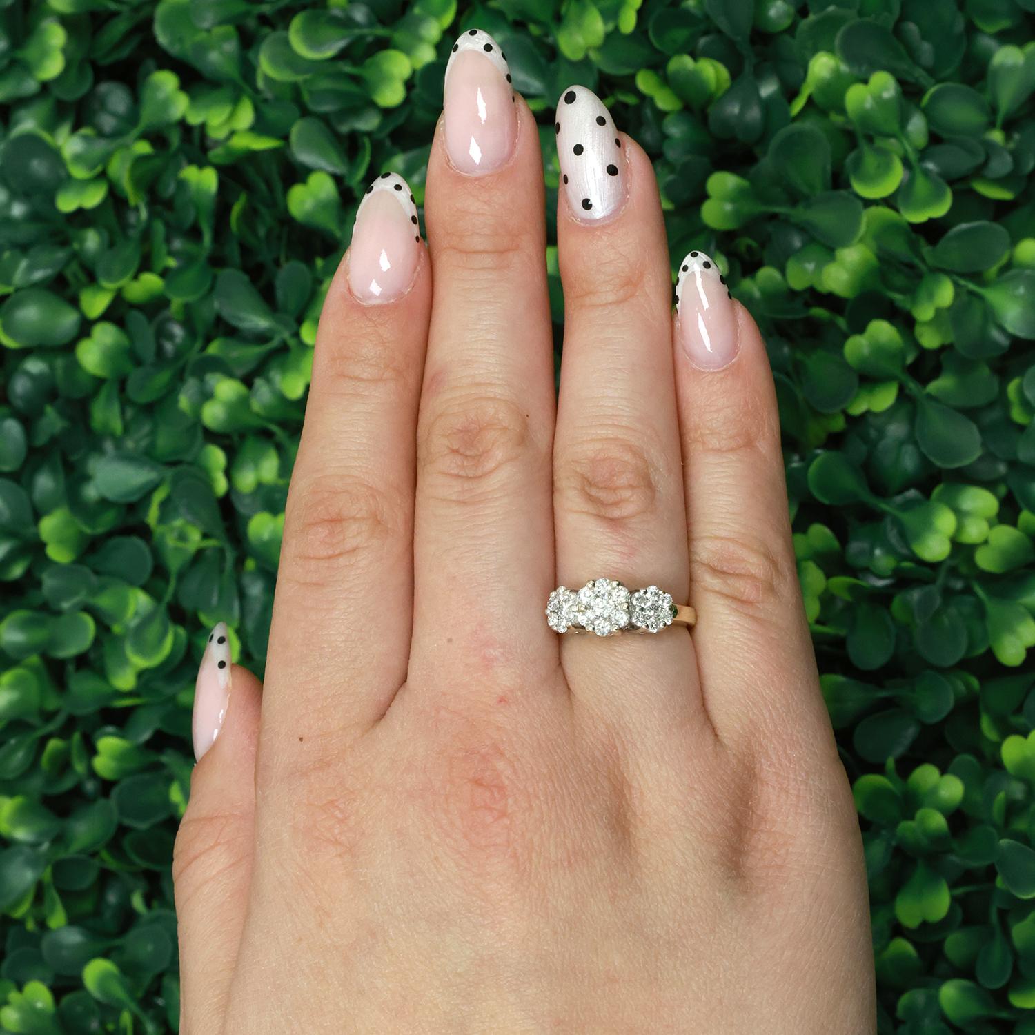 1.40 TW Cluster Diamond Flower Ring 14K Gold Size 5.75 Ladies Estate