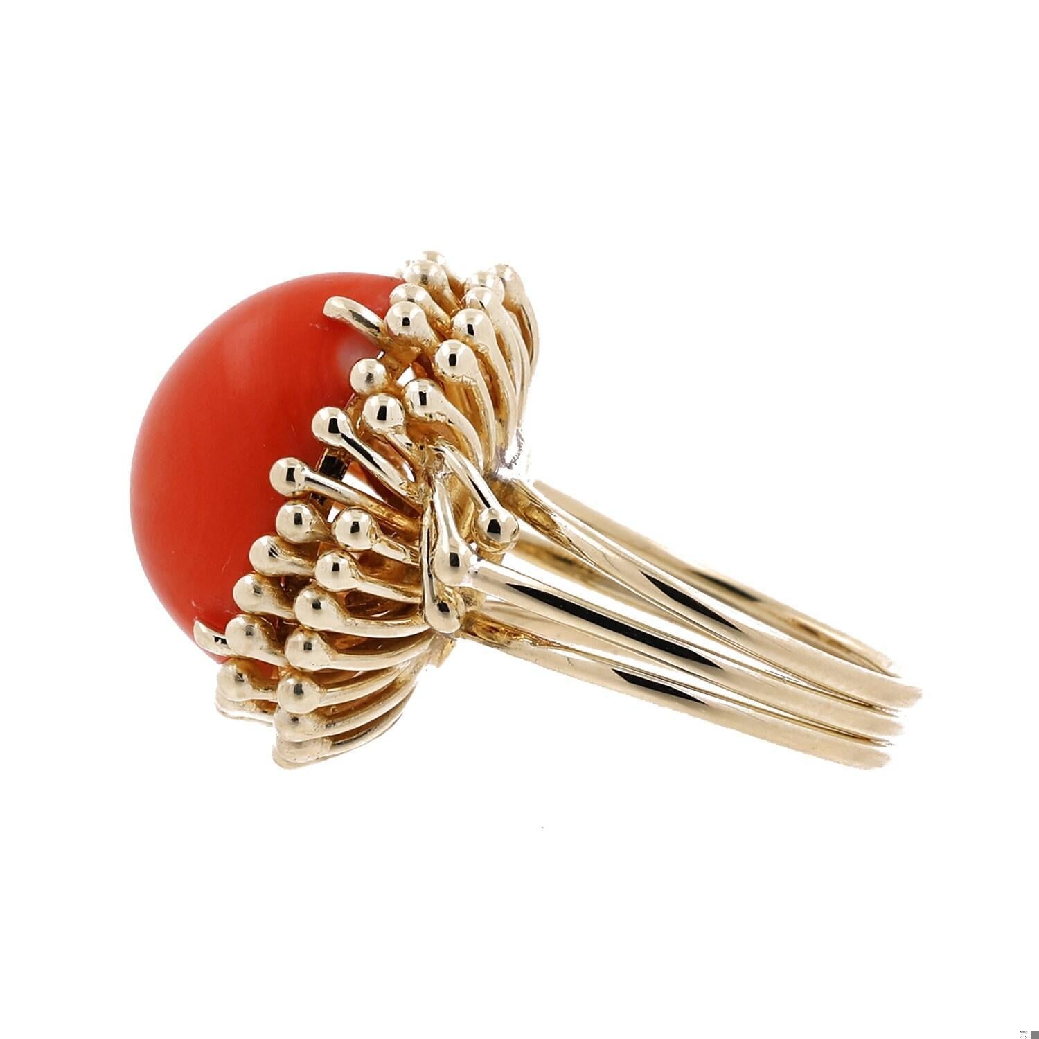 Solitaire Momme Coral Cabochon Gemstone Statement Ring 14K Yellow Gold Size 6.75