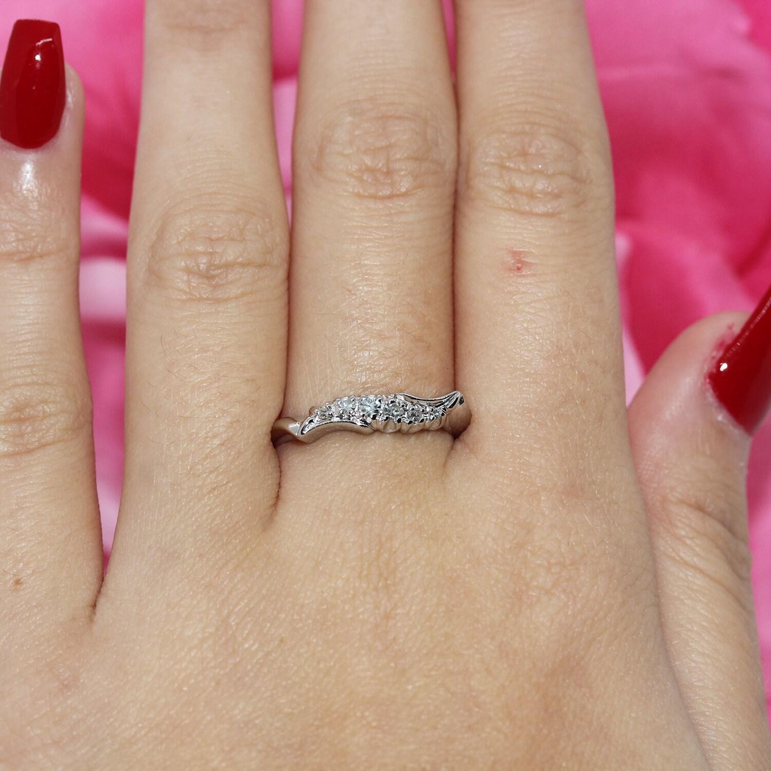 Estate Diamond Swirl Band Ring 14K White Gold 0.15 CTW Graduating Dia Size 6.25