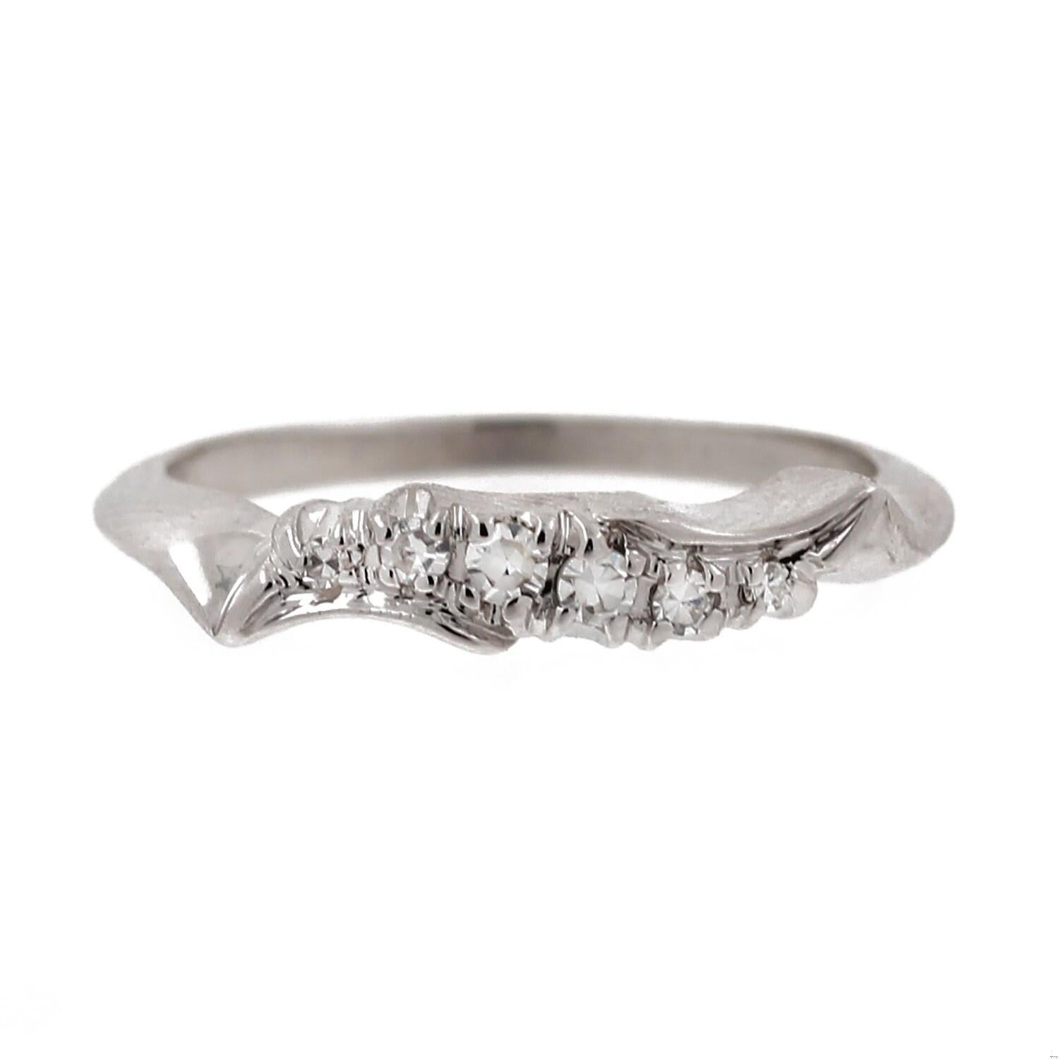 Estate Diamond Swirl Band Ring 14K White Gold 0.15 CTW Graduating Dia Size 6.25