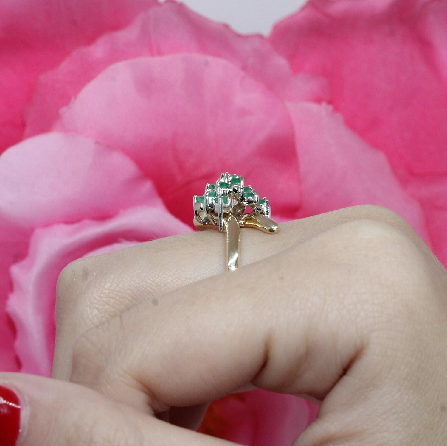 Floral Emerald Bypass Ring 14K Yellow Gold 0.60 CTW Size 6.25 Estate