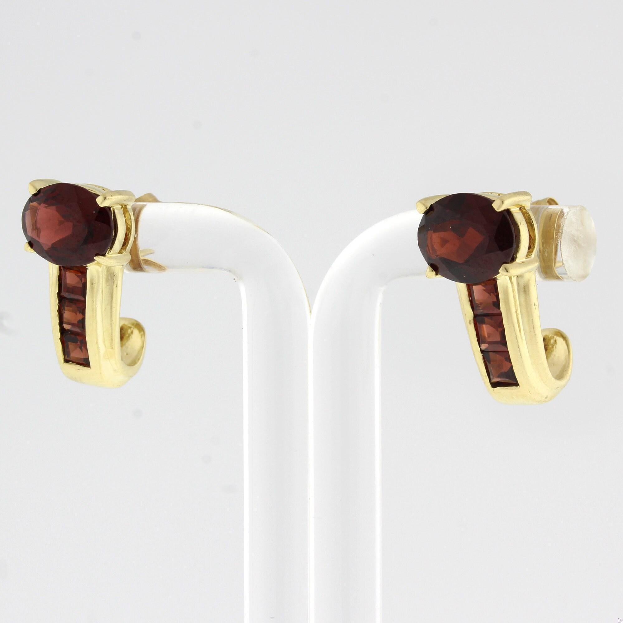 Garnet J Hoop Earrings 14K Yellow Gold 0.50" Ladies Estate