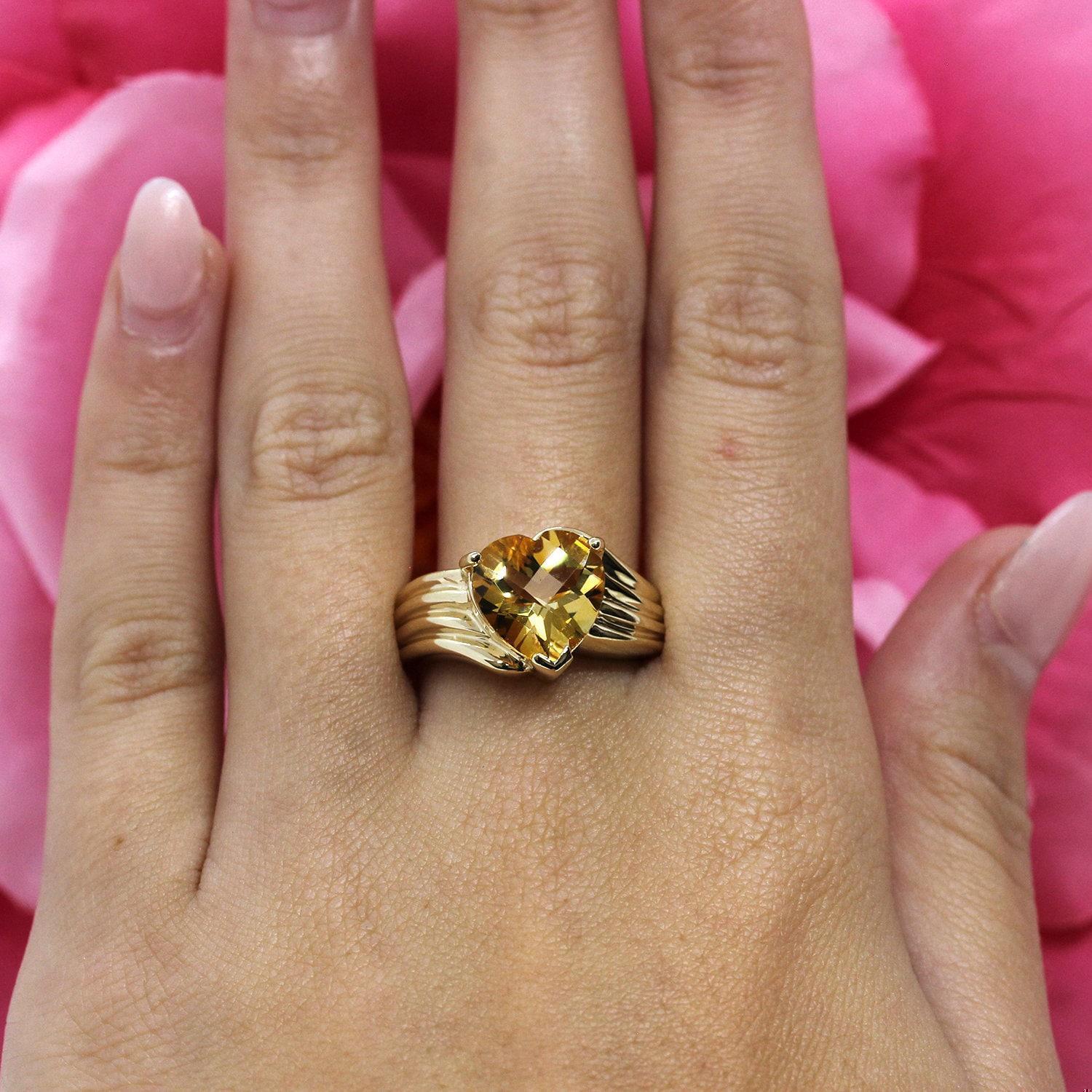 Heart Shape Citrine Gemstone Cocktail Ring 10K Yellow Gold 3.10 CTW Gem SZ 6.25