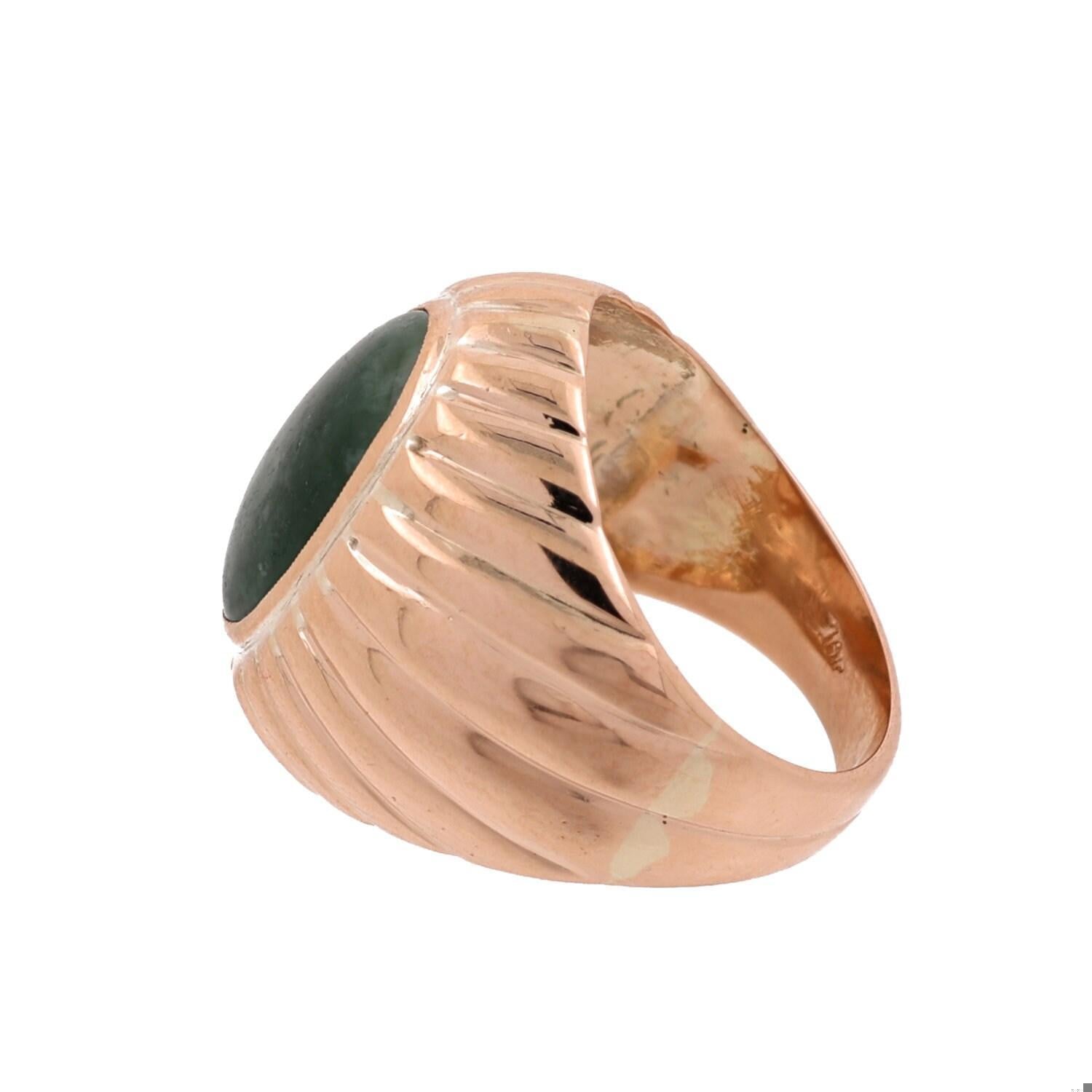 Jade Oval Gemstone Statement Ring 10K Yellow Gold Ridged Size 6.75 Unisex Estate