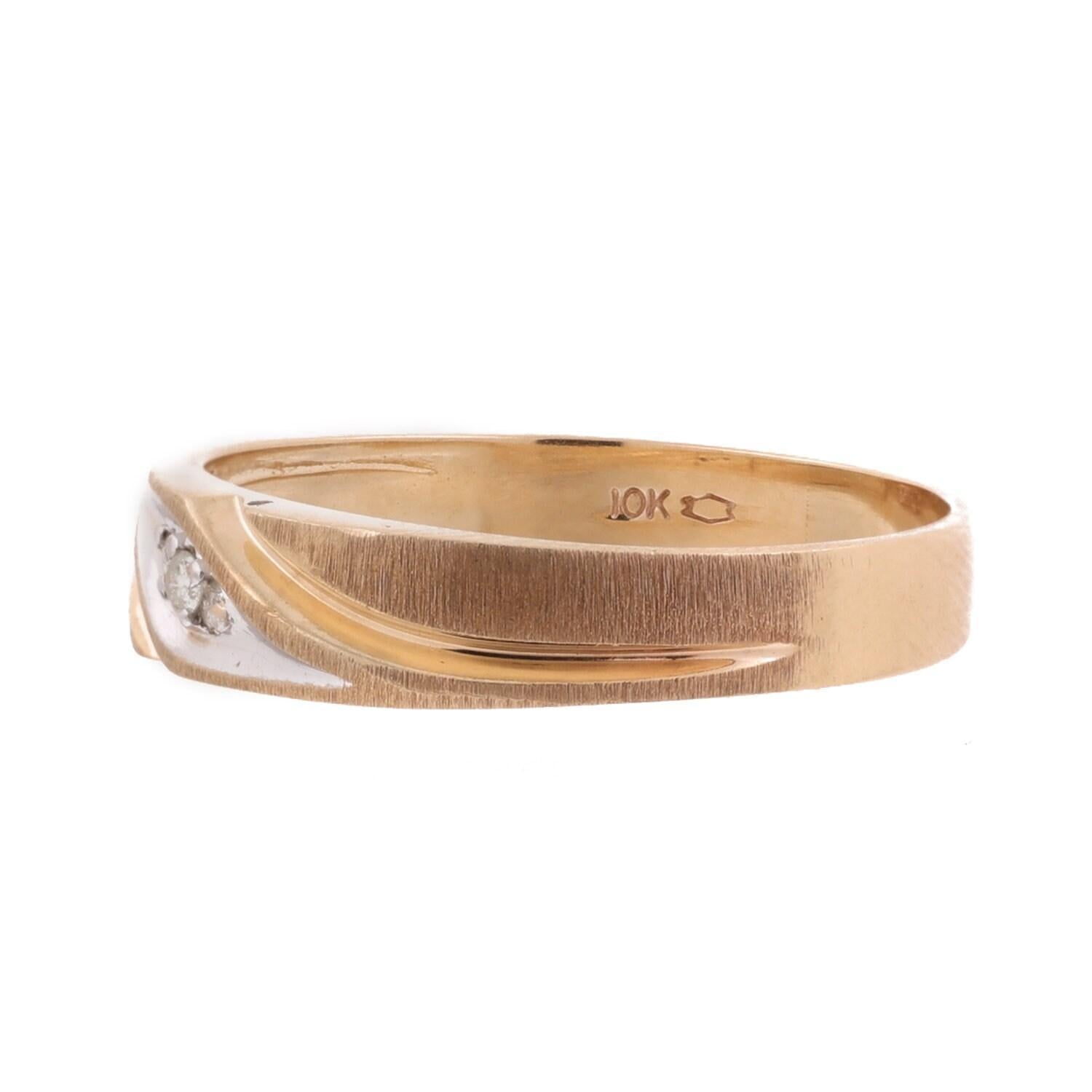 Men's Diamond Swirl Band Ring 10K Gold 0.05 TW Size 12.5 Unisex