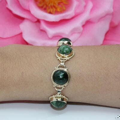 Cabochon Jadeite Gemstone Station Bracelet Yellow Gold 6.75" Unisex Estate